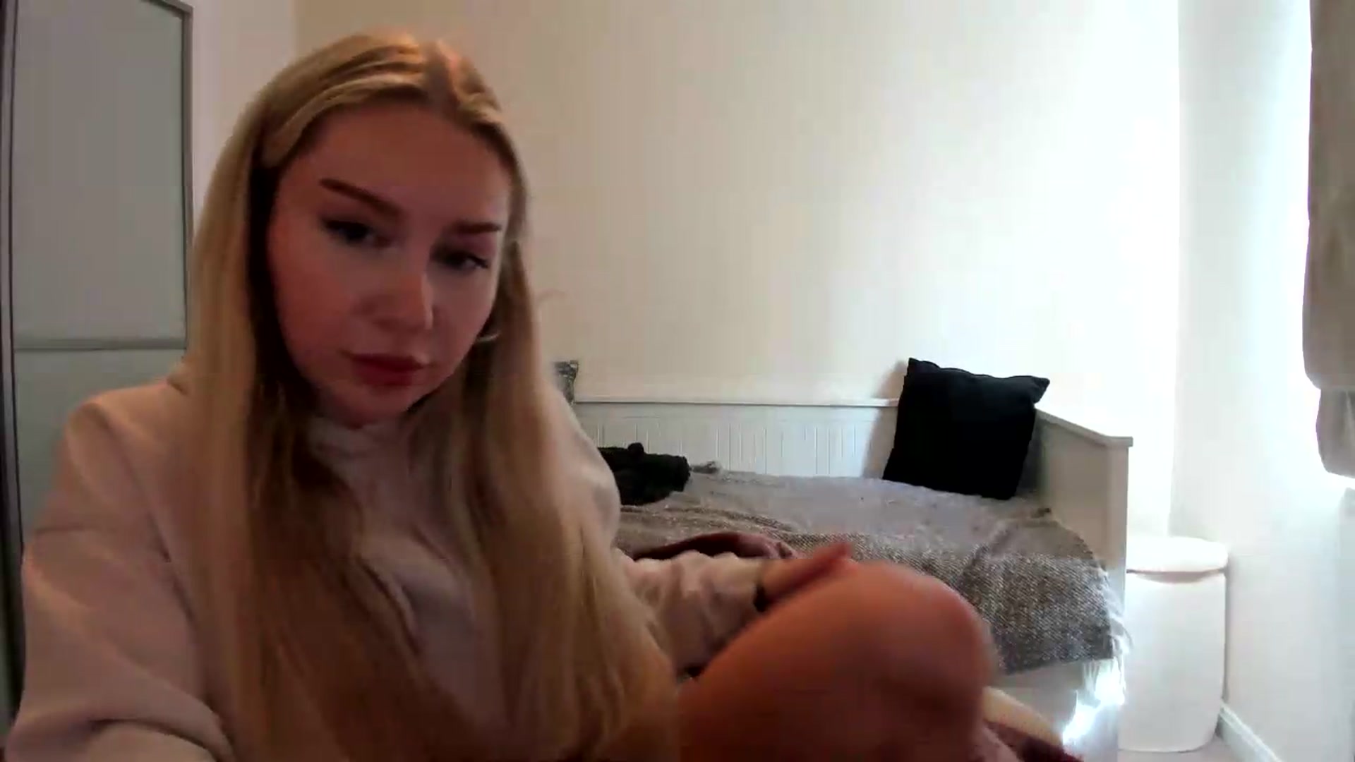 Gallery image thumbnail from British_Cutie's myfreecams stream on, 08/12/2026, 13:44 image 20 of 20