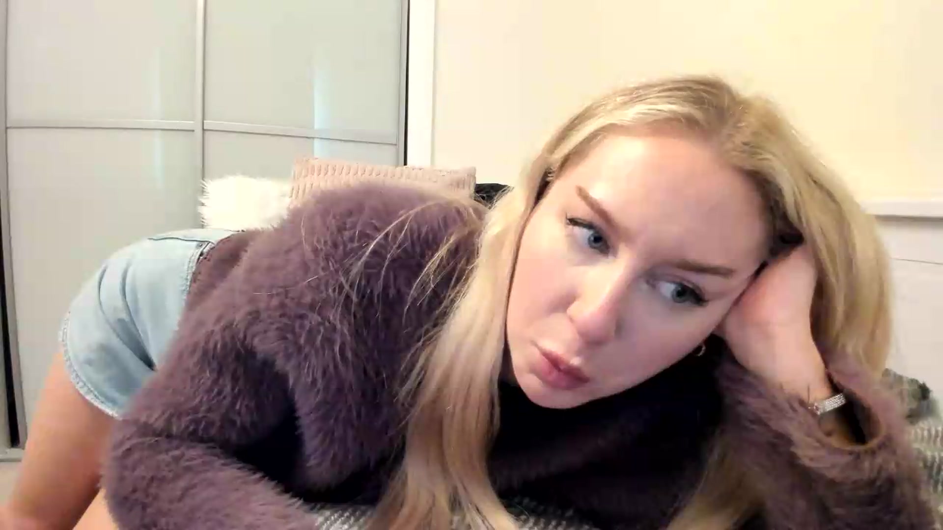 Gallery image thumbnail from British_Cutie's myfreecams stream on, 08/12/2026, 17:47 image 18 of 20
