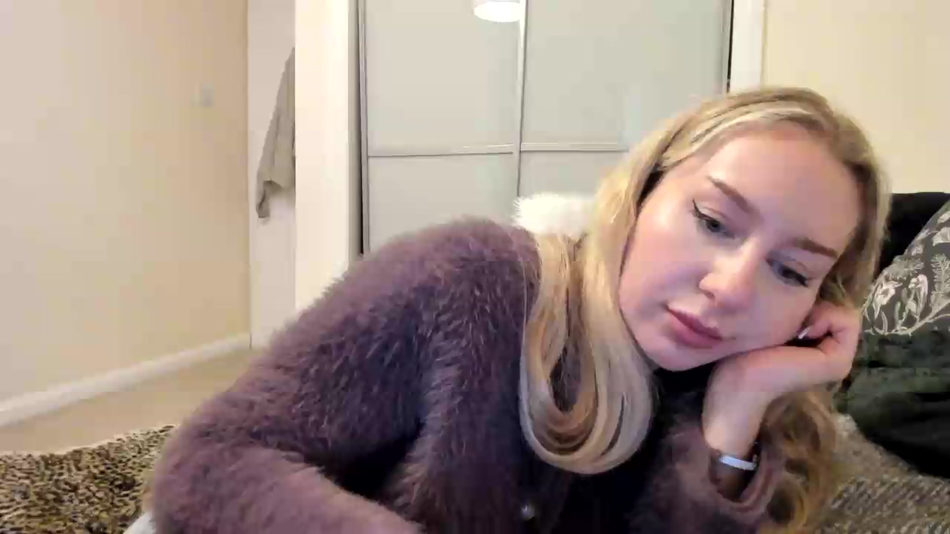 Gallery image thumbnail from British_Cutie's myfreecams stream on, 08/12/2026, 19:13 image 1 of 20