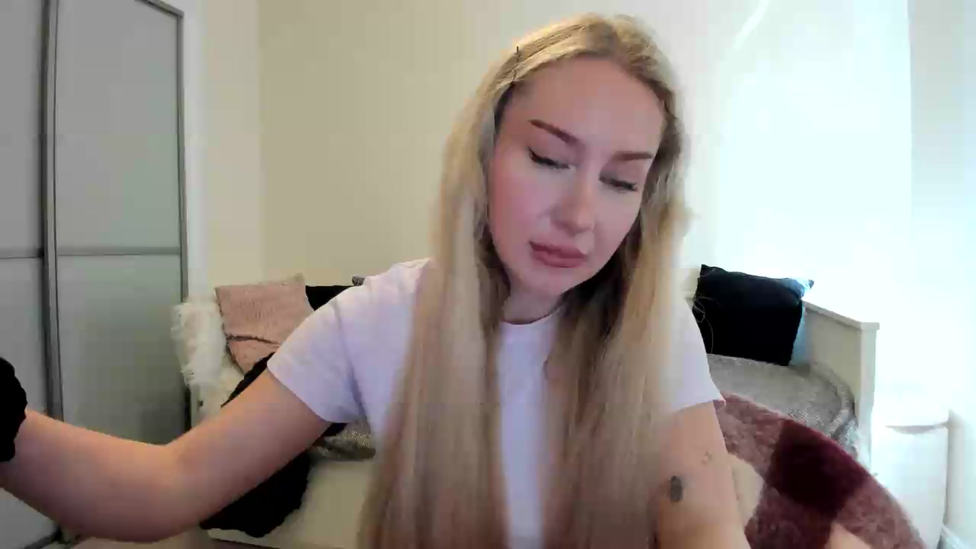 Gallery image thumbnail from British_Cutie's myfreecams stream on, 08/13/2026, 16:05 image 16 of 20