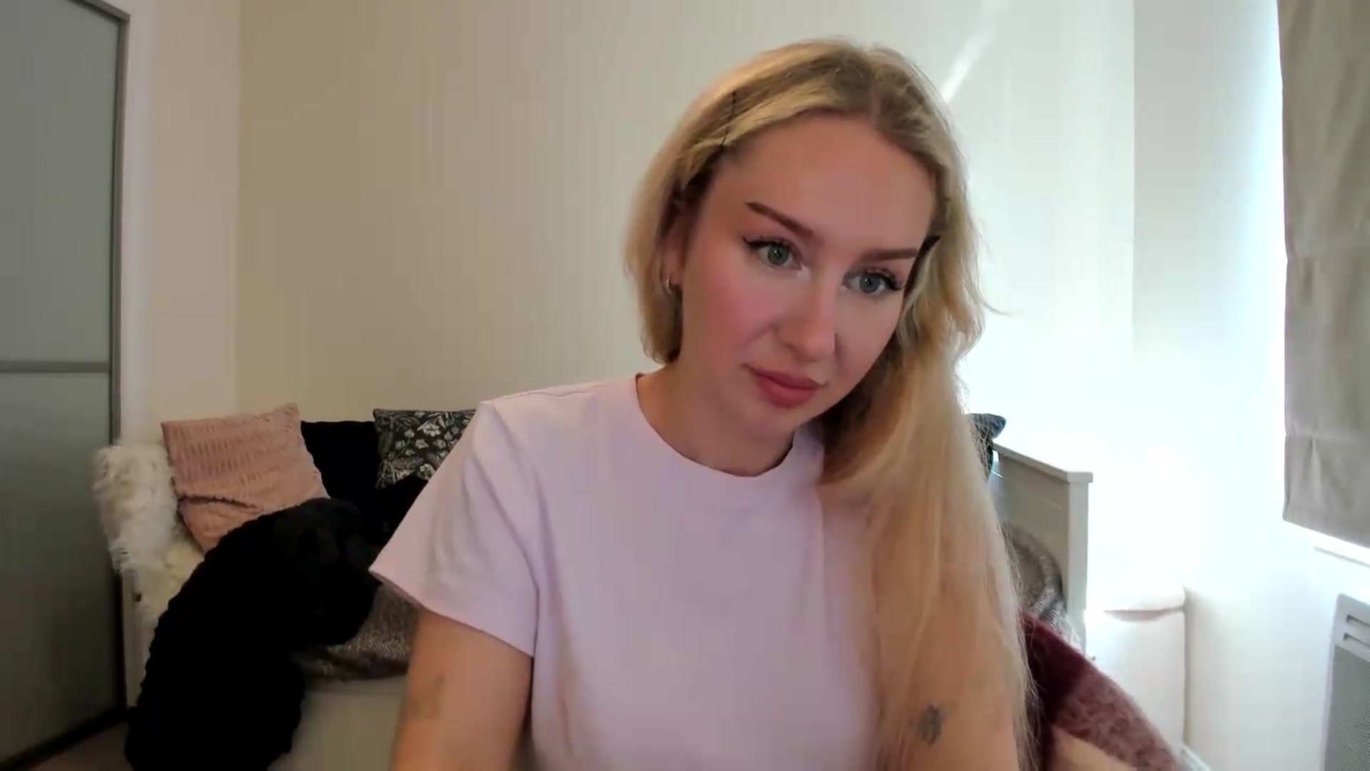 Gallery image thumbnail from British_Cutie's myfreecams stream on, 08/13/2026, 16:05 image 18 of 20