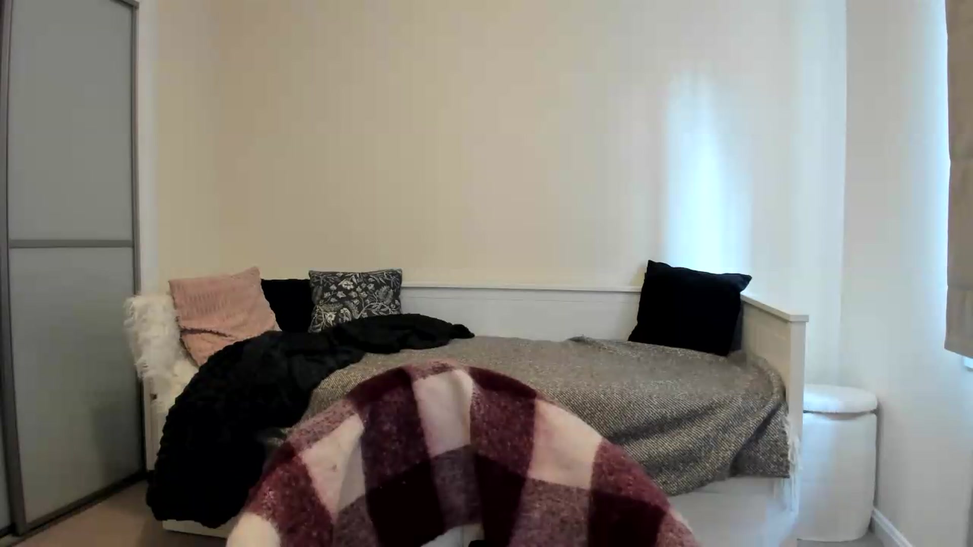 Gallery image thumbnail from British_Cutie's myfreecams stream on, 08/13/2026, 17:20 image 13 of 20