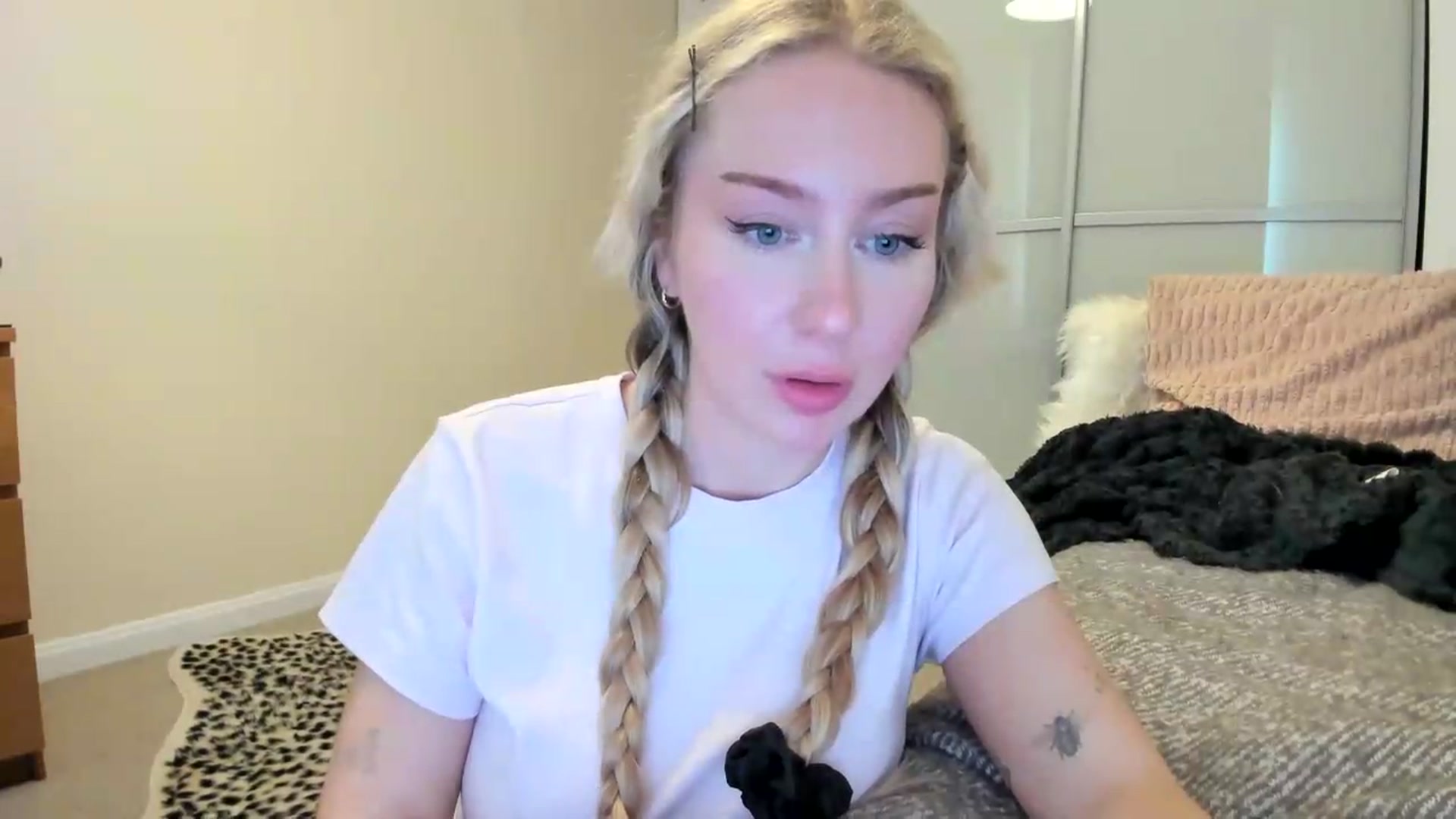 Gallery image thumbnail from British_Cutie's myfreecams stream on, 08/13/2026, 18:49 image 9 of 20