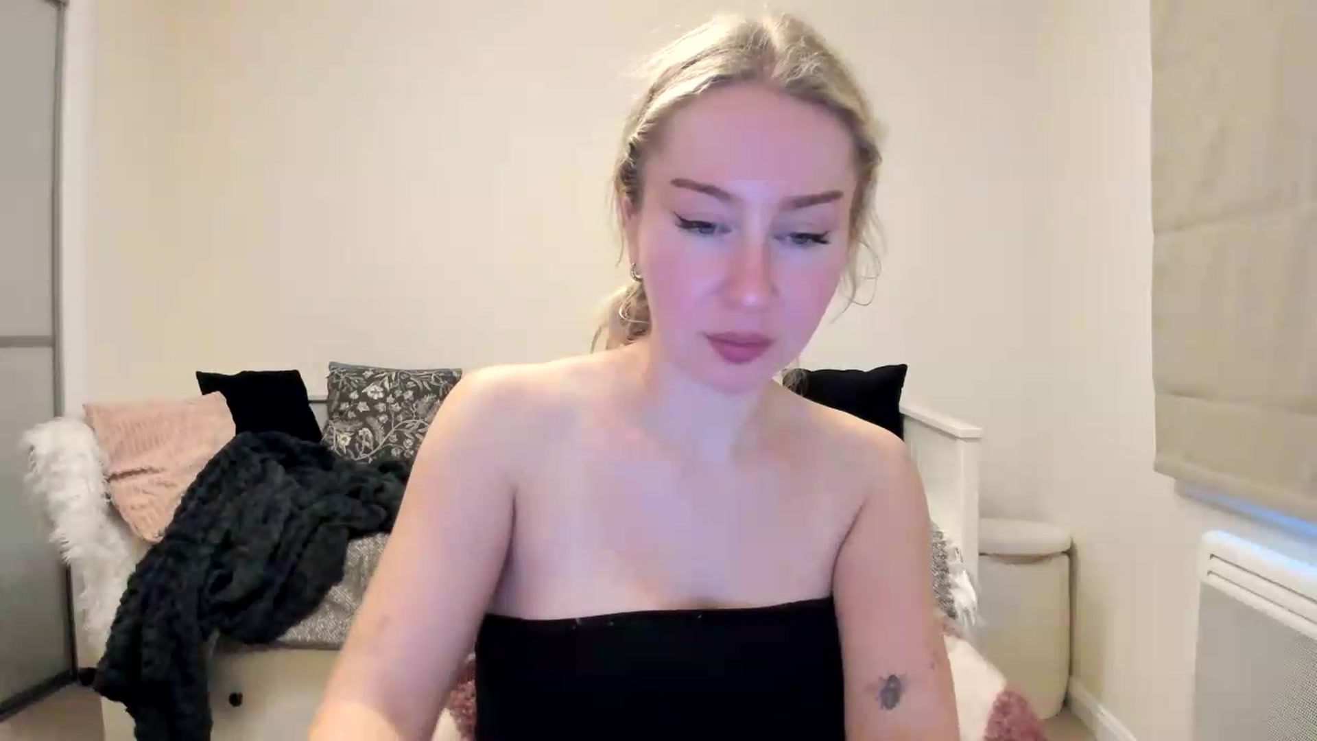 Gallery image thumbnail from British_Cutie's myfreecams stream on, 08/13/2026, 19:56 image 11 of 20