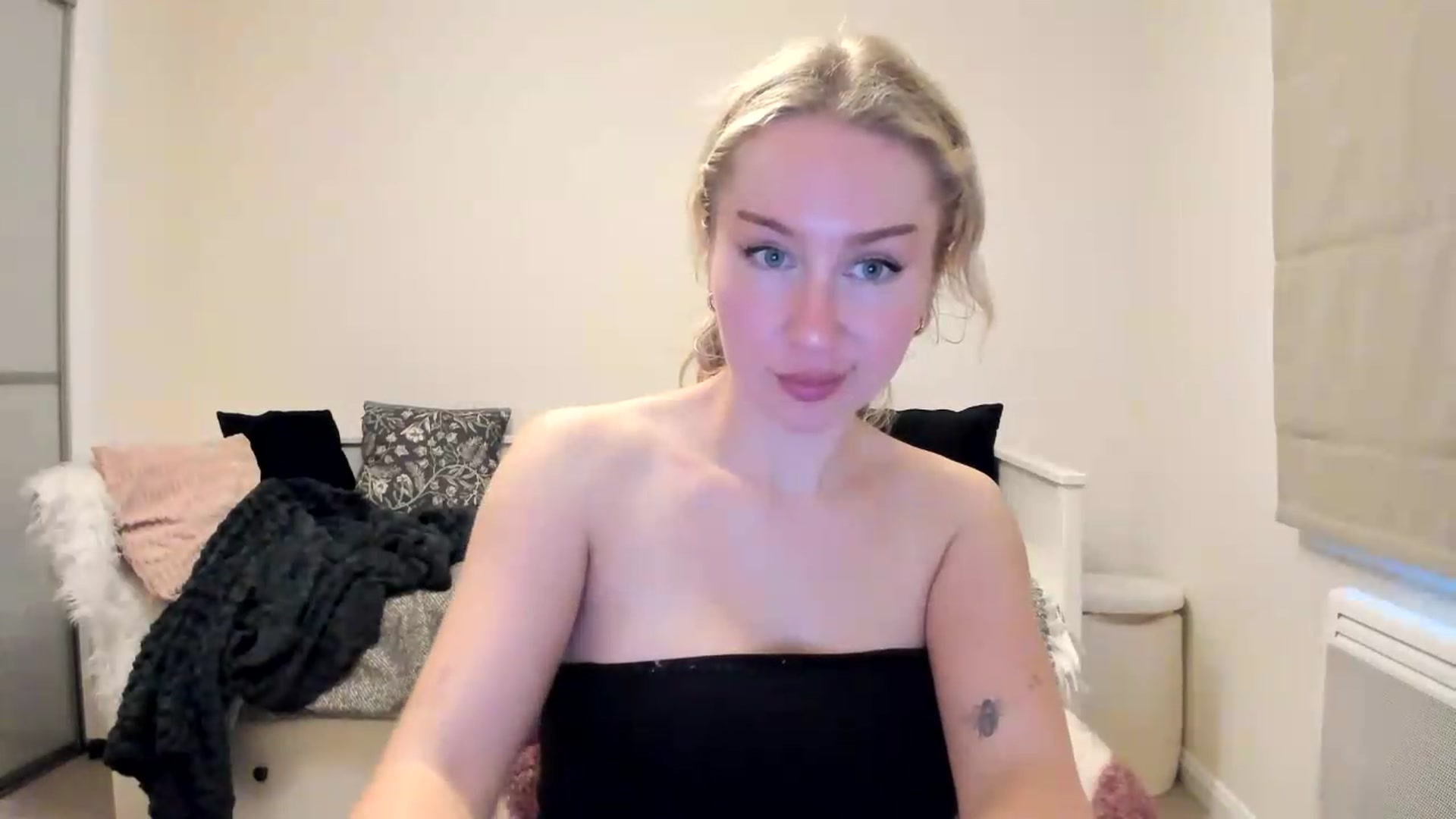 Gallery image thumbnail from British_Cutie's myfreecams stream on, 08/13/2026, 19:56 image 12 of 20