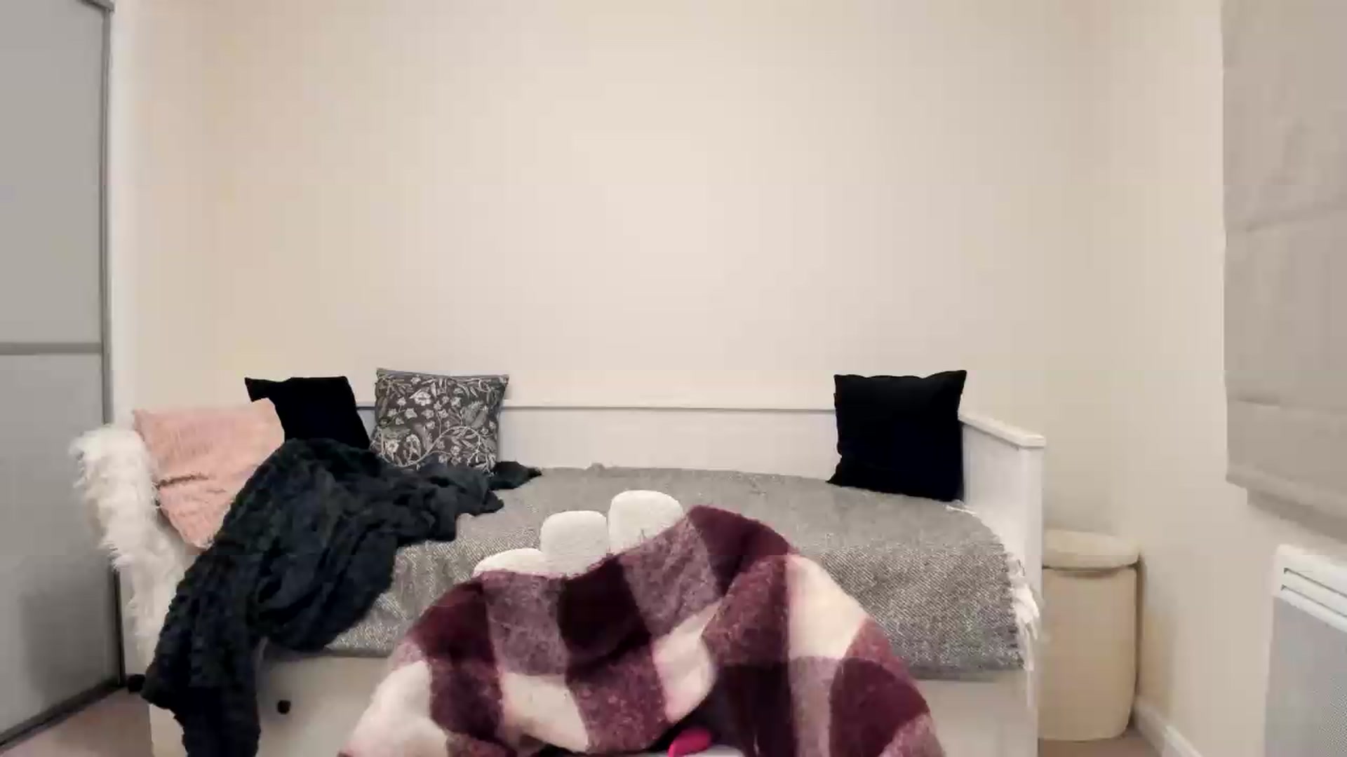 Gallery image thumbnail from British_Cutie's myfreecams stream on, 08/13/2026, 21:03 image 14 of 20