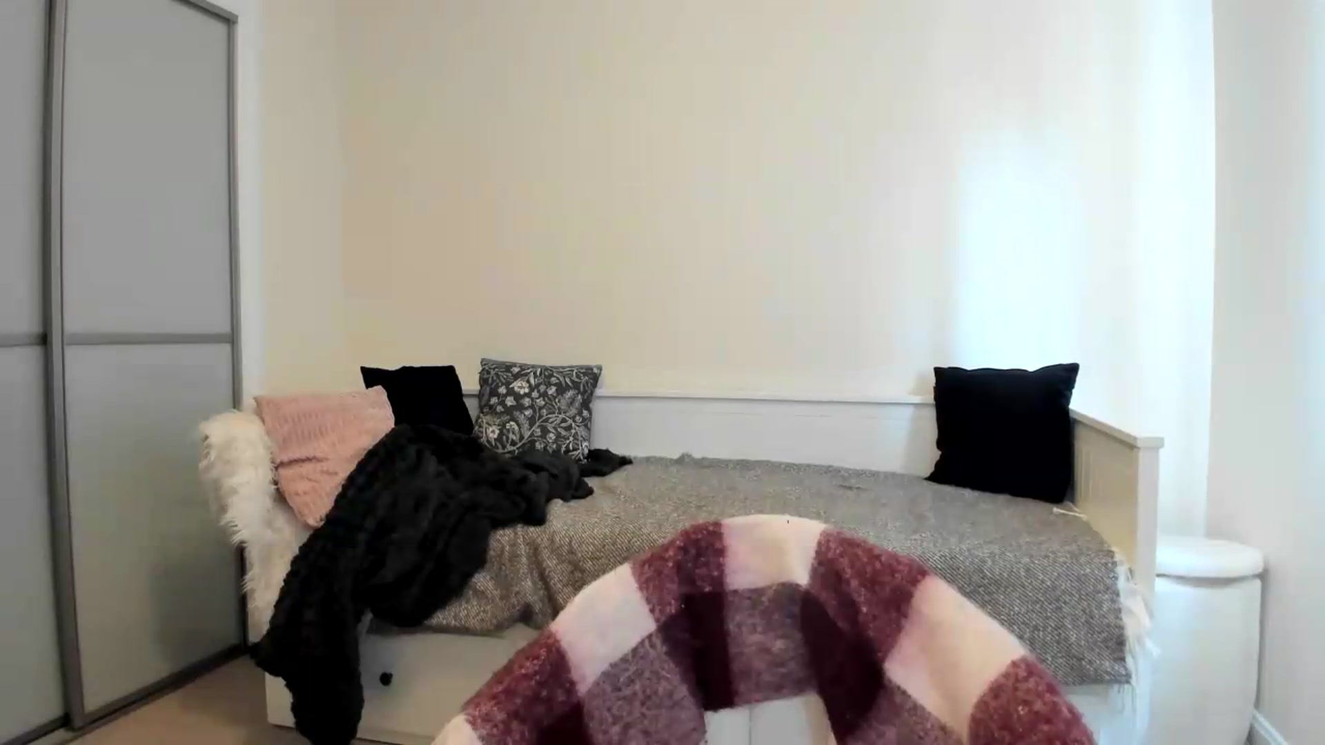 Gallery image thumbnail from British_Cutie's myfreecams stream on, 08/14/2026, 13:26 image 12 of 20