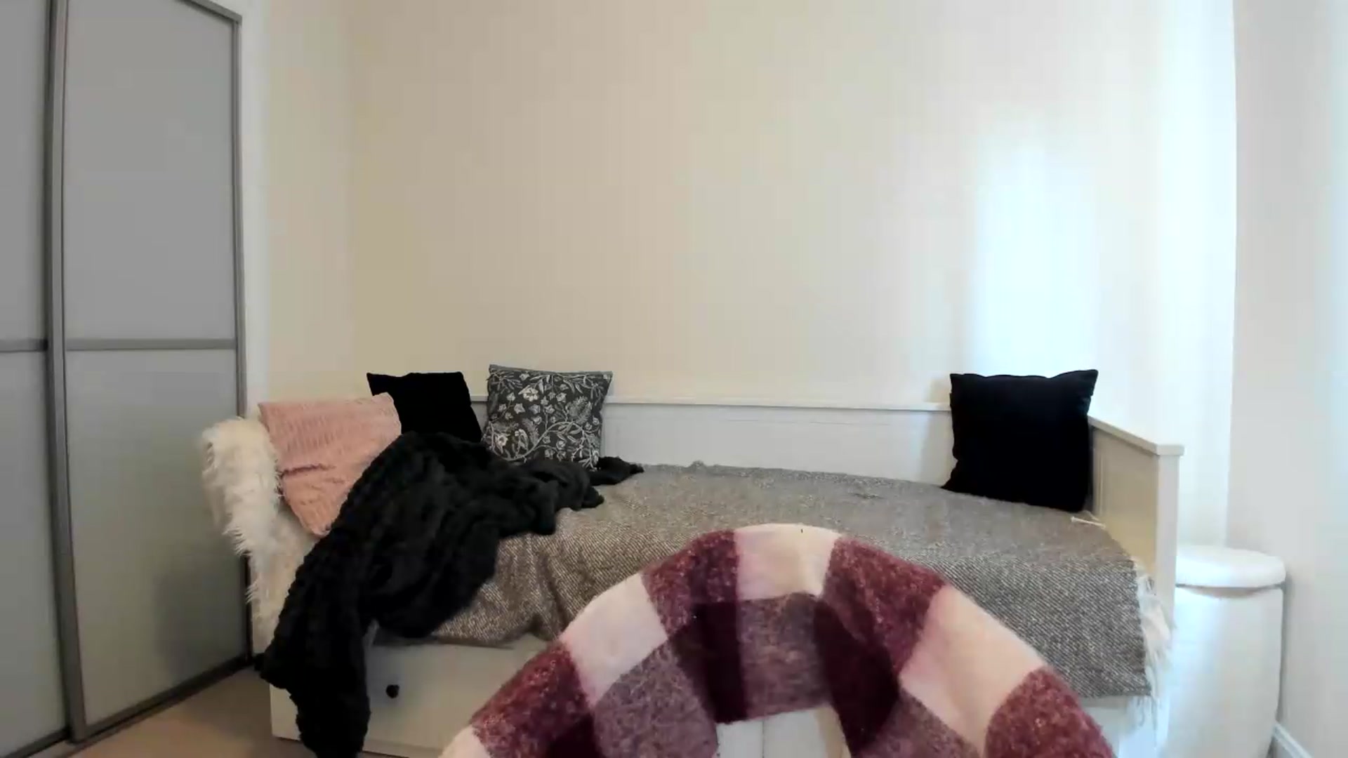 Gallery image thumbnail from British_Cutie's myfreecams stream on, 08/14/2026, 13:26 image 15 of 20