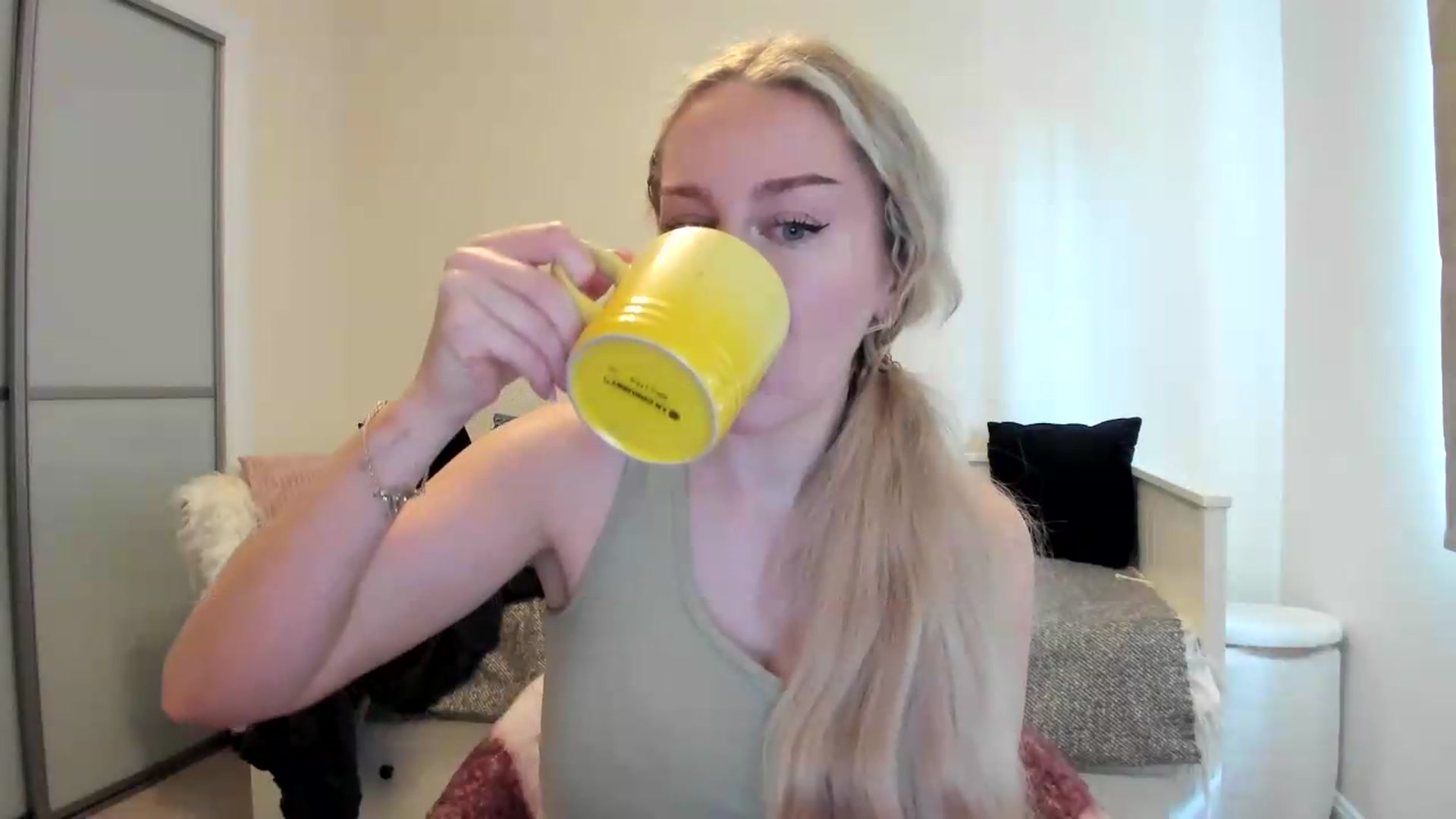 Gallery image thumbnail from British_Cutie's myfreecams stream on, 08/14/2026, 14:12 image 19 of 20