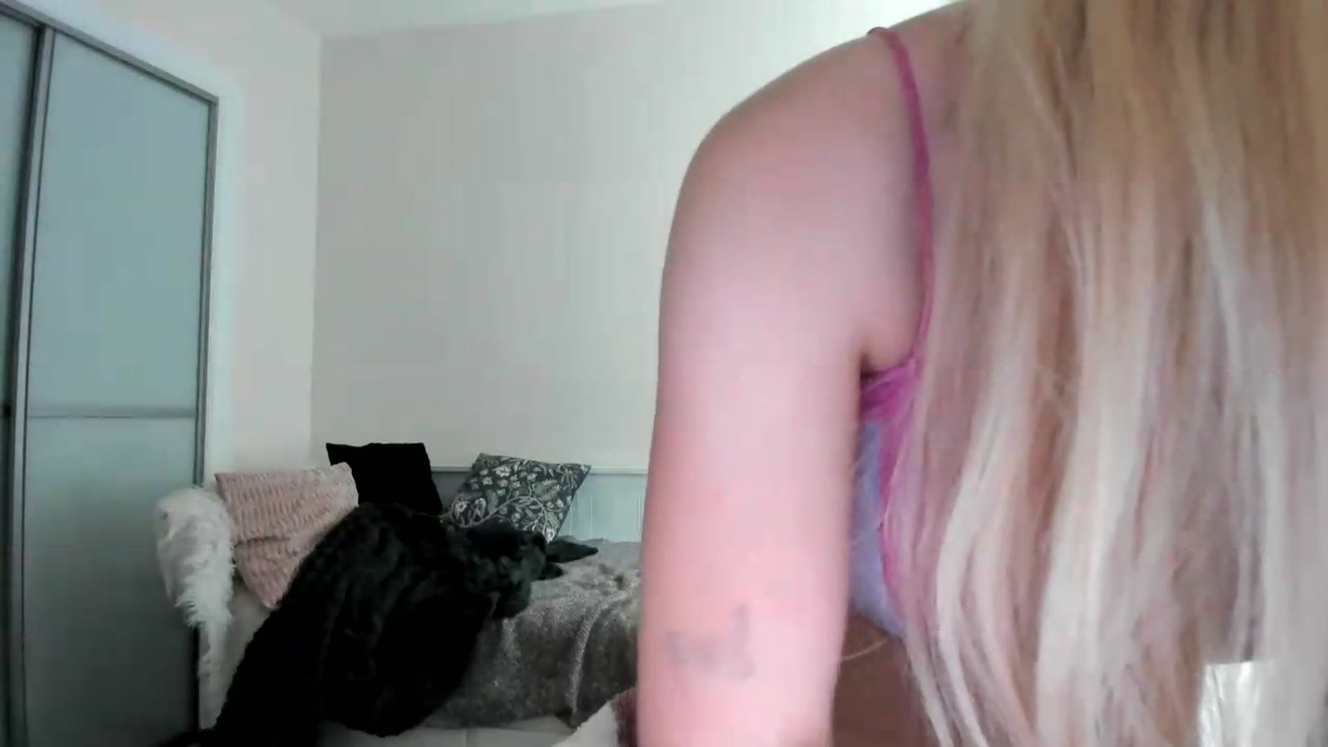 Gallery image thumbnail from British_Cutie's myfreecams stream on, 08/14/2026, 15:08 image 16 of 20