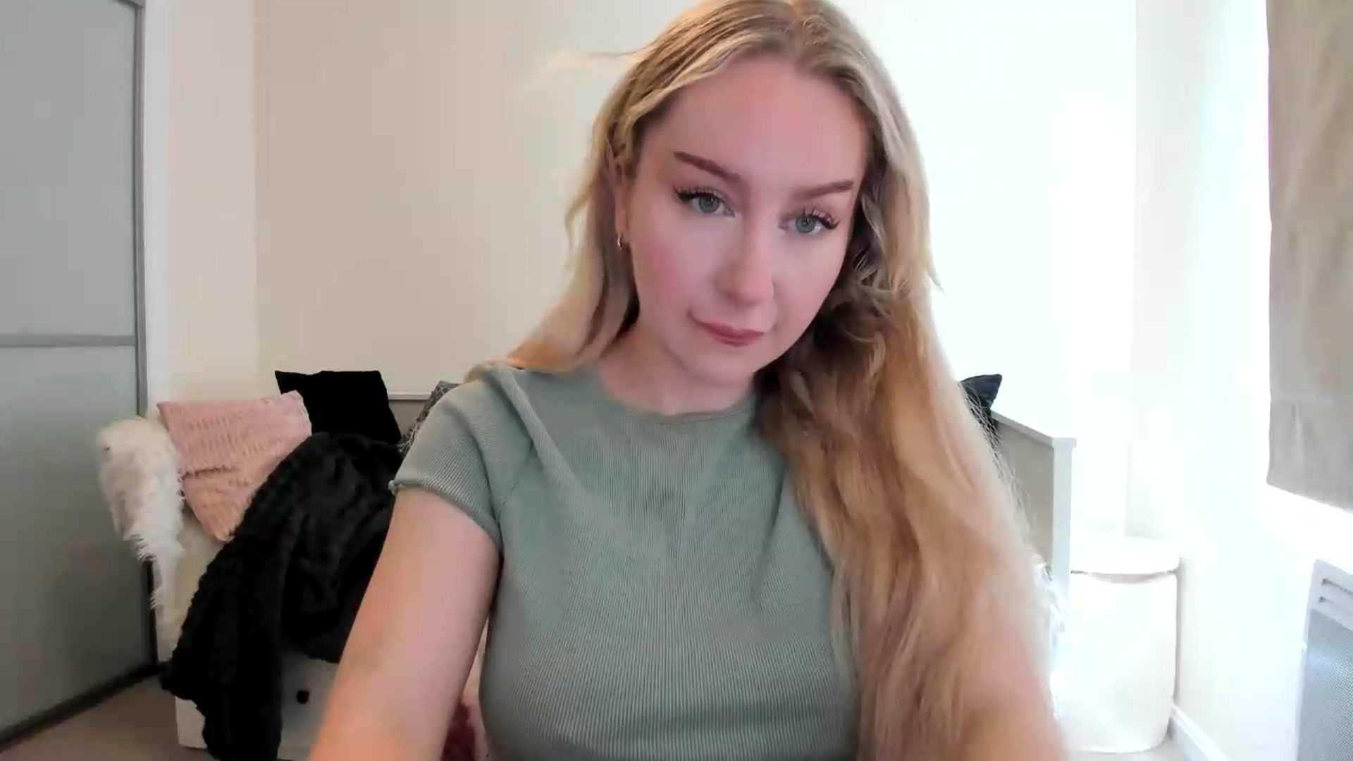 Gallery image thumbnail from British_Cutie's myfreecams stream on, 08/15/2026, 14:23 image 9 of 20