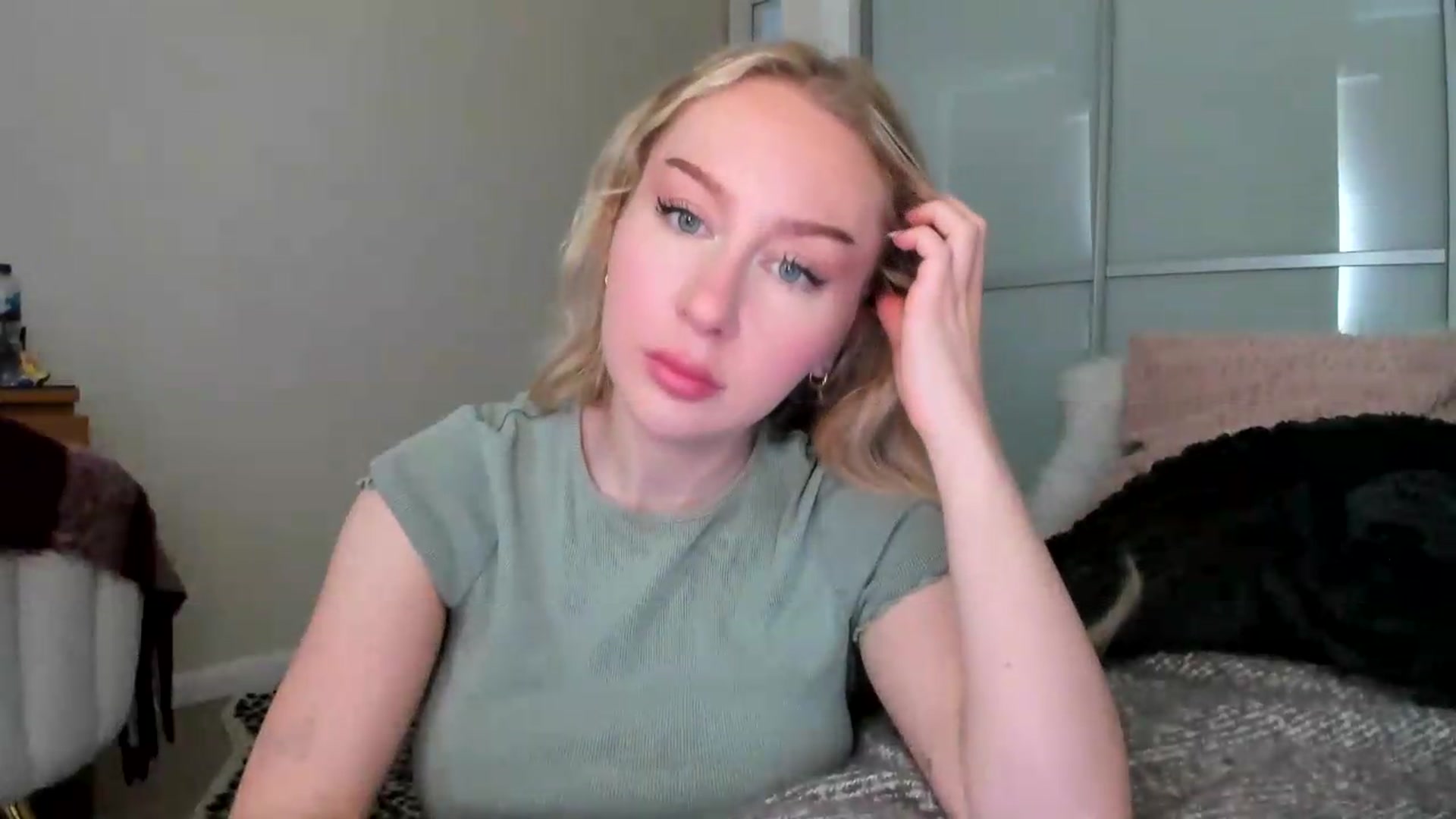 Gallery image thumbnail from British_Cutie's myfreecams stream on, 08/15/2026, 14:23 image 18 of 20