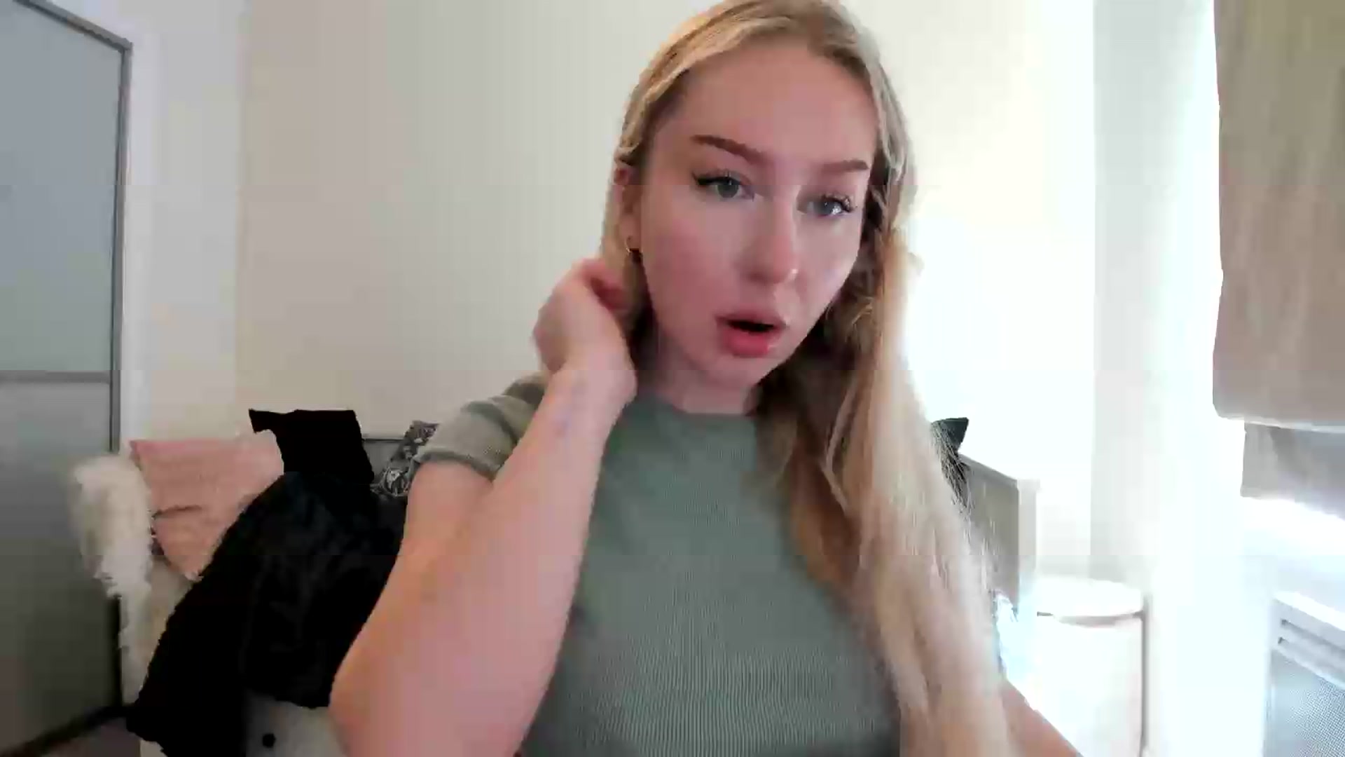 Gallery image thumbnail from British_Cutie's myfreecams stream on, 08/15/2026, 14:23 image 1 of 20