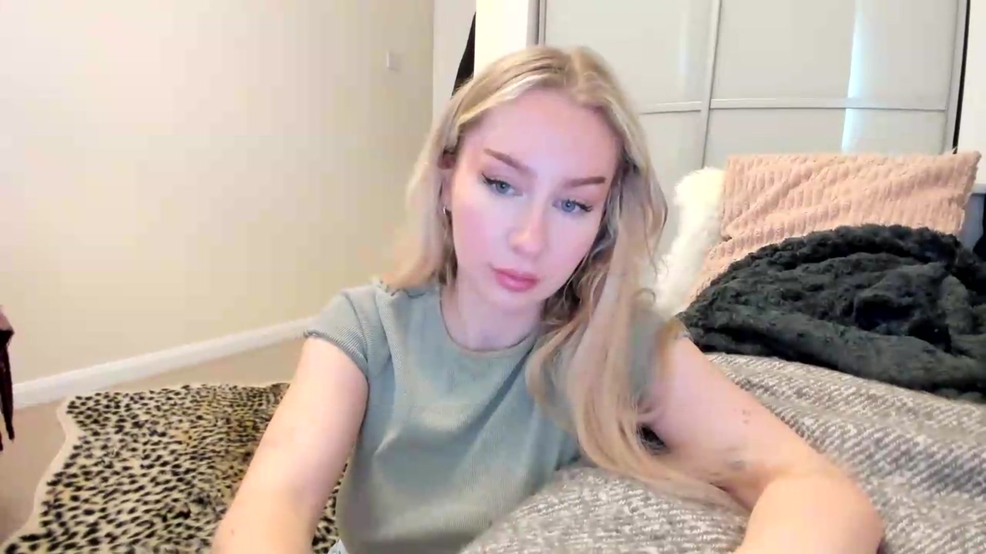 Gallery image thumbnail from British_Cutie's myfreecams stream on, 08/15/2026, 15:49 image 19 of 20