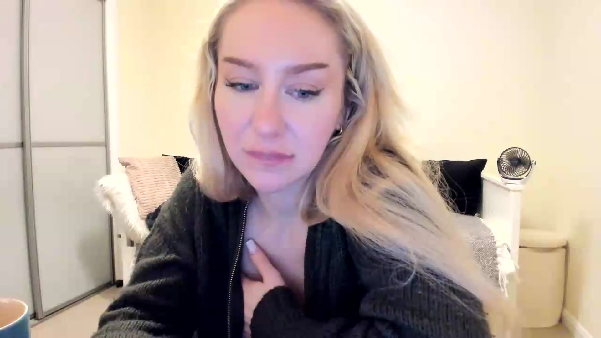 Gallery image thumbnail from British_Cutie's myfreecams stream on, 08/15/2026, 21:13 image 13 of 20