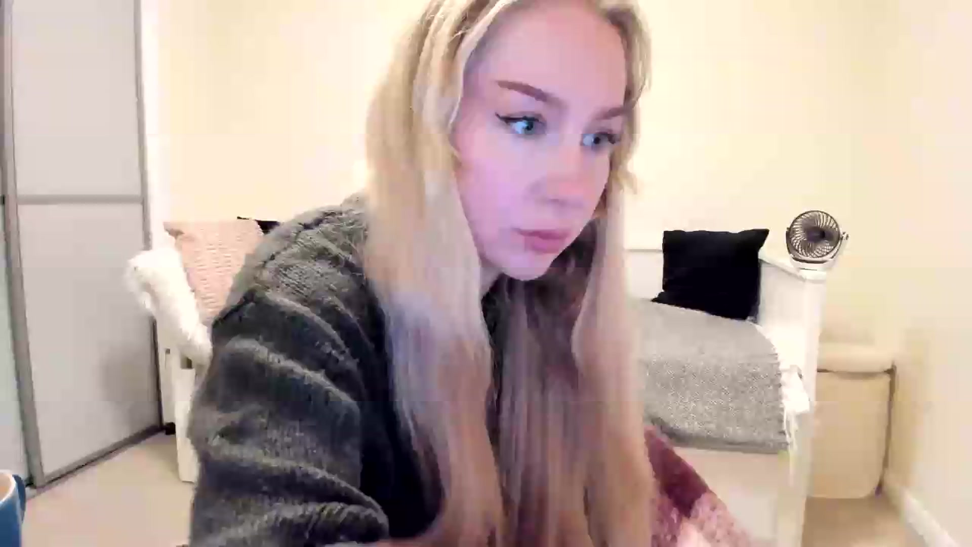 Gallery image thumbnail from British_Cutie's myfreecams stream on, 08/15/2026, 21:13 image 7 of 20