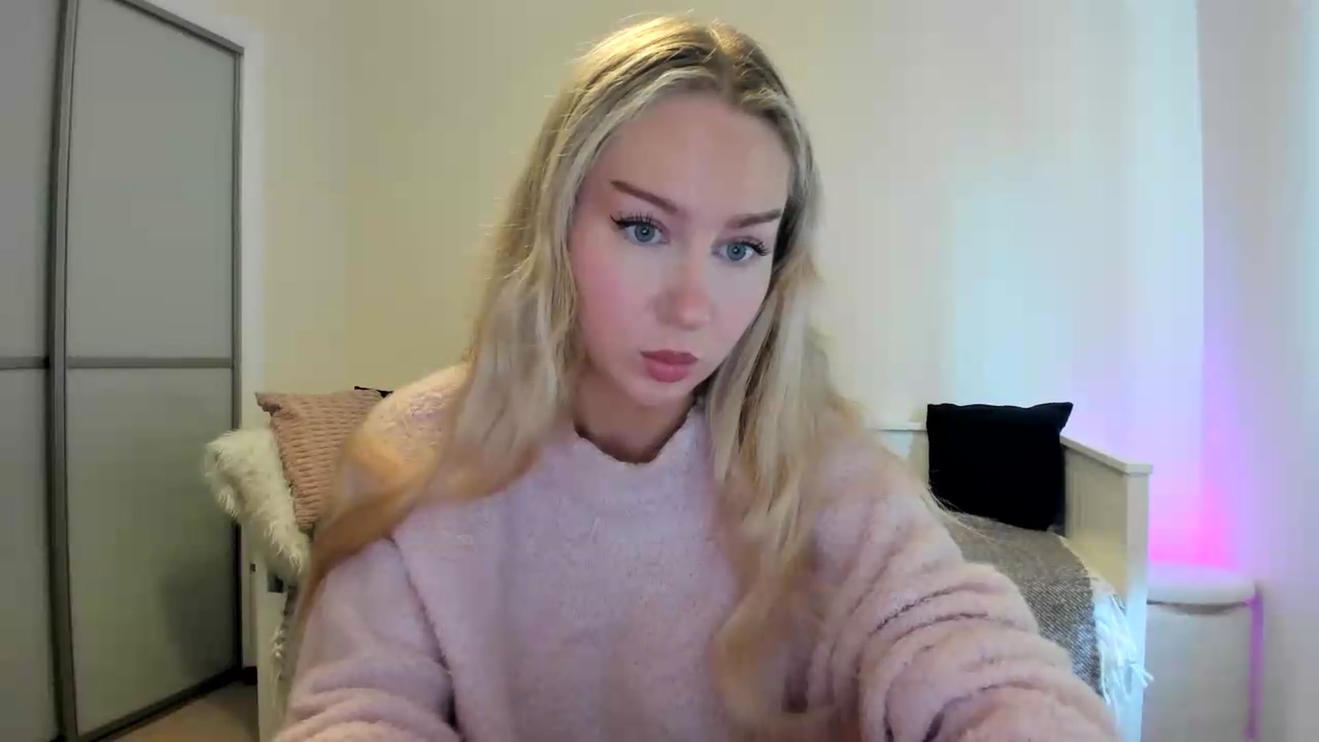 Gallery image thumbnail from British_Cutie's myfreecams stream on, 08/16/2026, 09:08 image 5 of 20