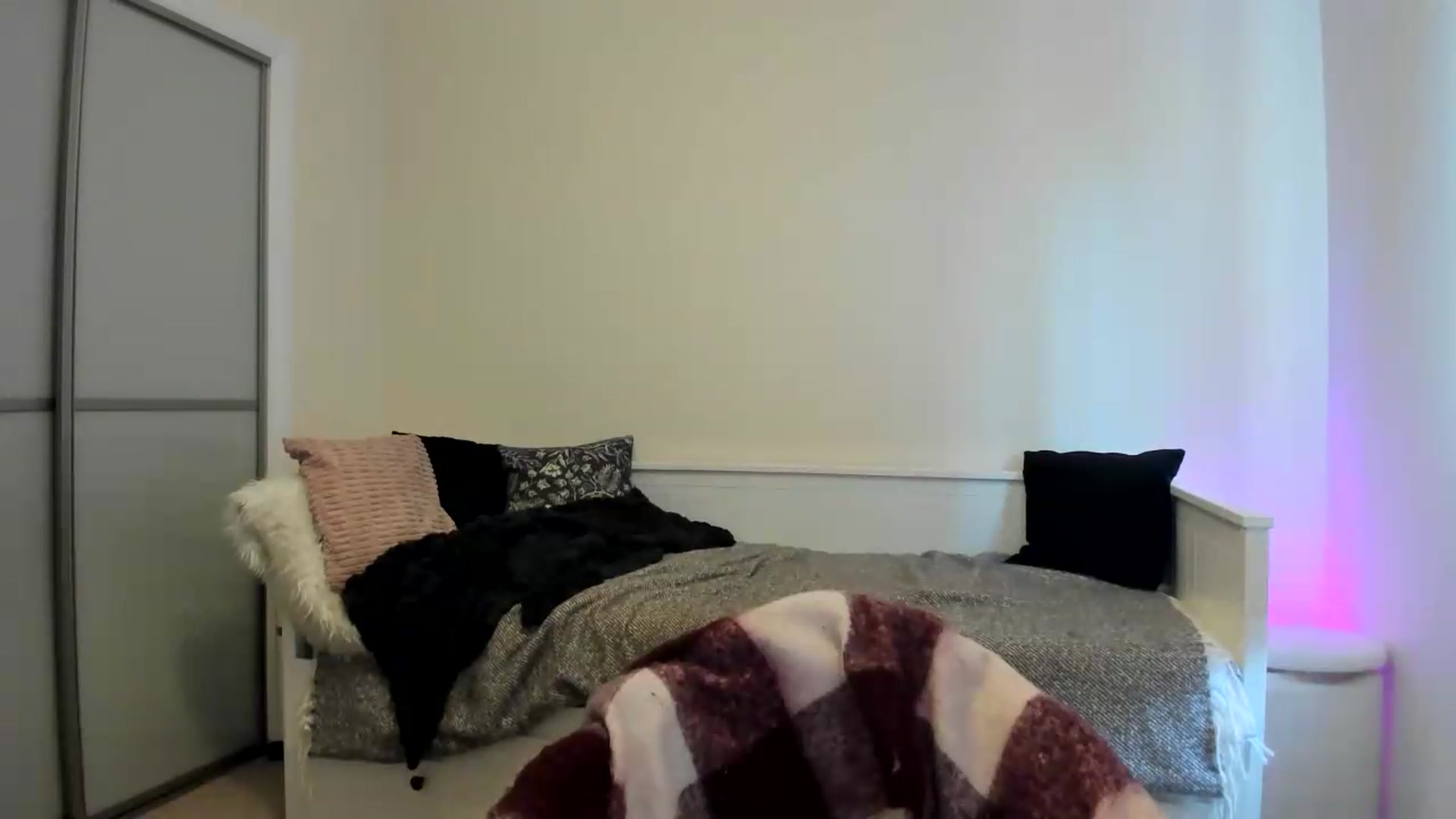 Gallery image thumbnail from British_Cutie's myfreecams stream on, 08/16/2026, 09:08 image 11 of 20