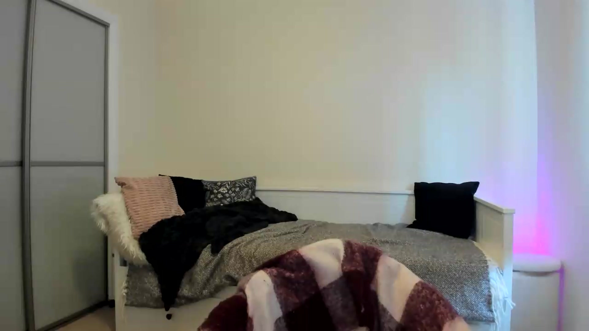 Gallery image thumbnail from British_Cutie's myfreecams stream on, 08/16/2026, 09:08 image 10 of 20