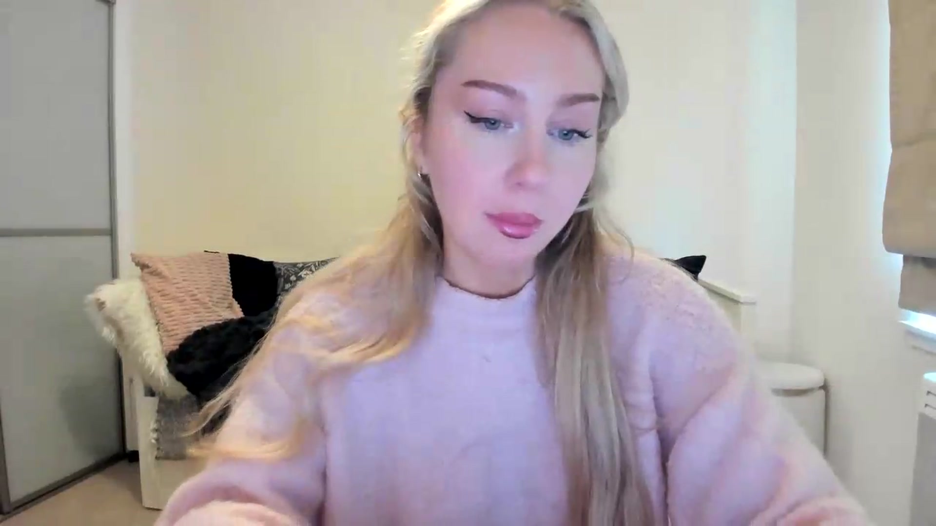 Gallery image thumbnail from British_Cutie's myfreecams stream on, 08/16/2026, 15:43 image 12 of 20