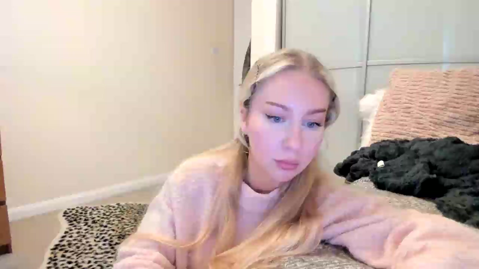 Gallery image thumbnail from British_Cutie's myfreecams stream on, 08/16/2026, 17:59 image 1 of 20