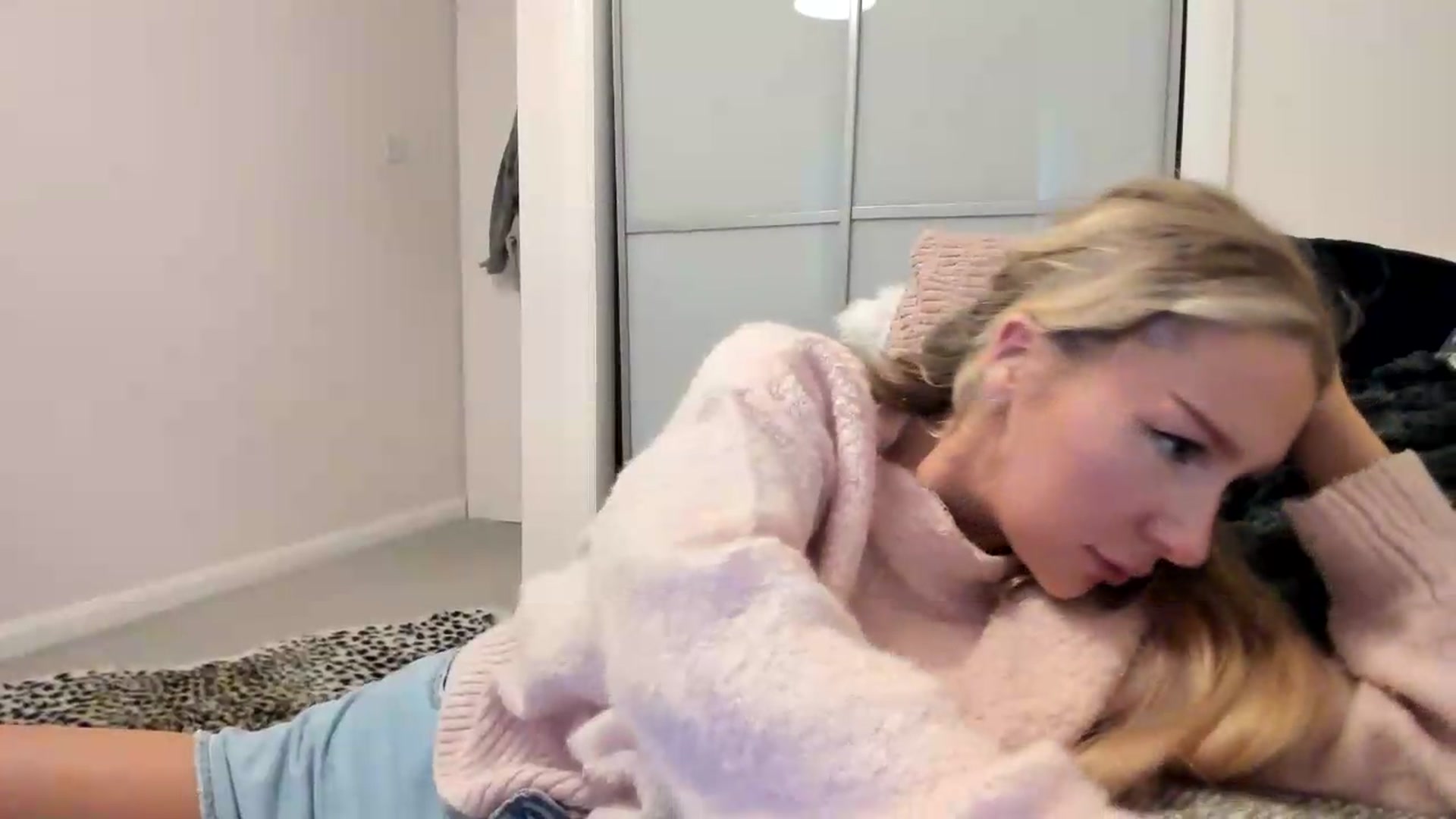 Gallery image thumbnail from British_Cutie's myfreecams stream on, 08/16/2026, 17:59 image 4 of 20