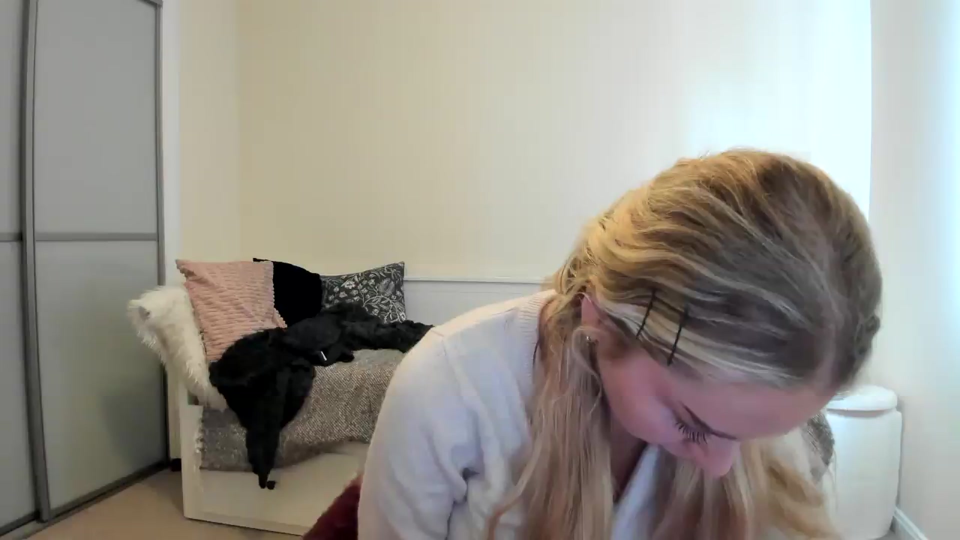 Gallery image thumbnail from British_Cutie's myfreecams stream on, 08/17/2026, 15:52 image 1 of 20