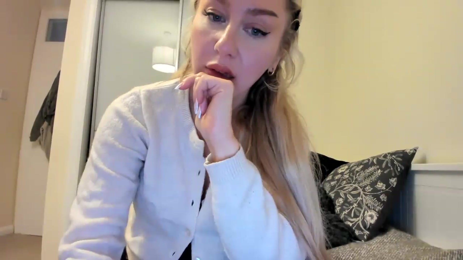 Gallery image thumbnail from British_Cutie's myfreecams stream on, 08/17/2026, 17:49 image 20 of 20