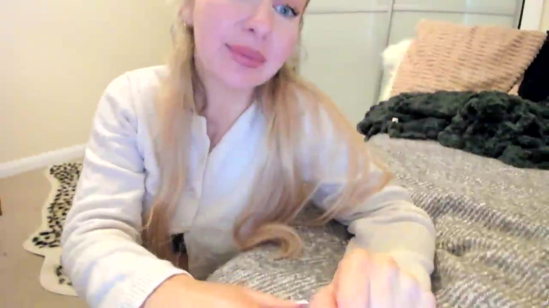 Gallery image thumbnail from British_Cutie's myfreecams stream on, 08/17/2026, 17:49 image 9 of 20