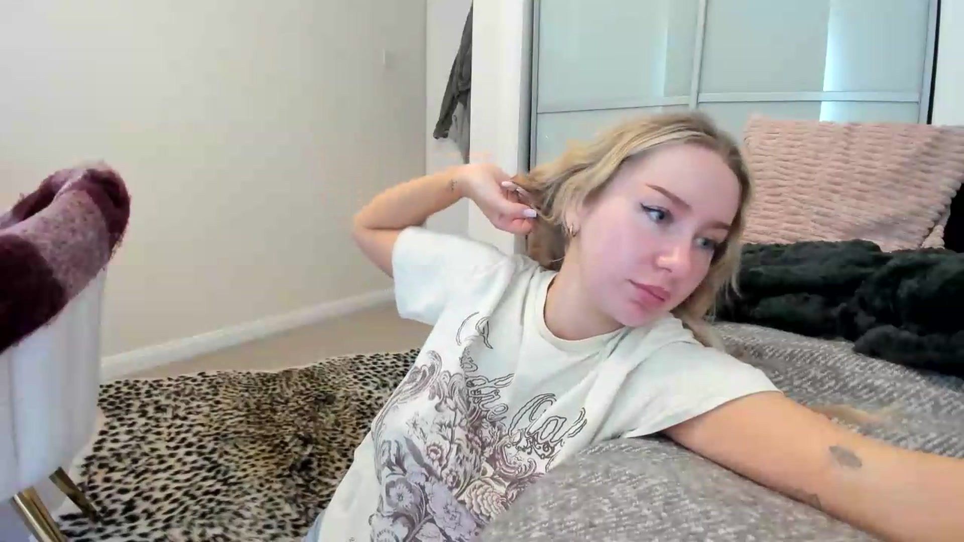 Gallery image thumbnail from British_Cutie's myfreecams stream on, 08/18/2026, 15:03 image 18 of 20