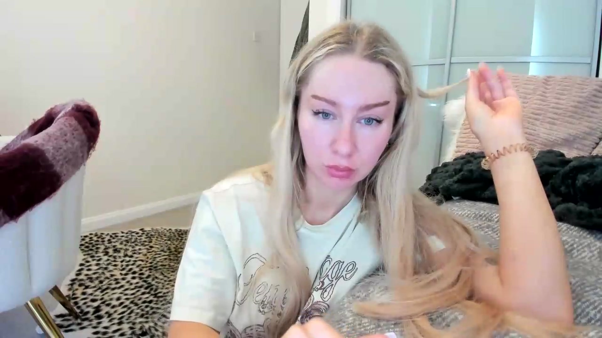 Gallery image thumbnail from British_Cutie's myfreecams stream on, 08/18/2026, 15:03 image 3 of 20