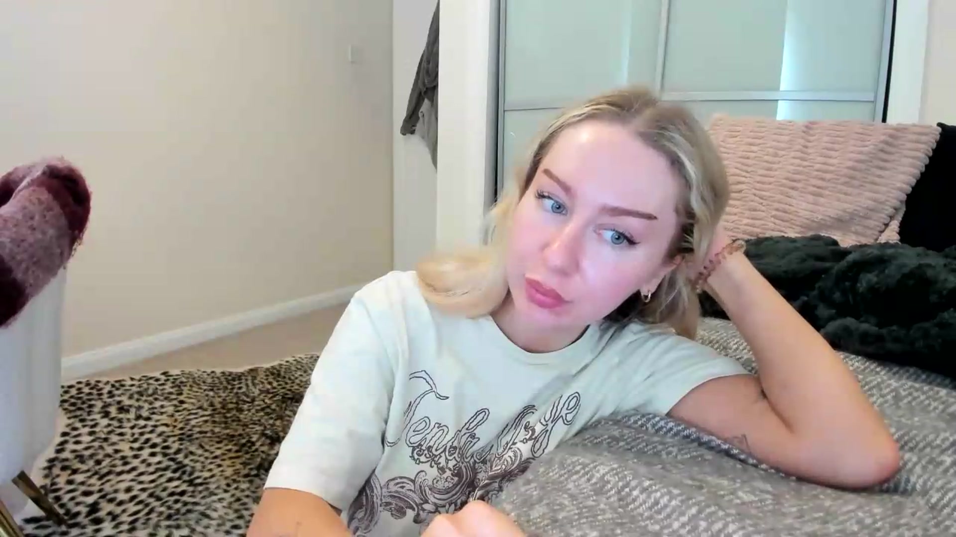 Gallery image thumbnail from British_Cutie's myfreecams stream on, 08/18/2026, 15:03 image 13 of 20