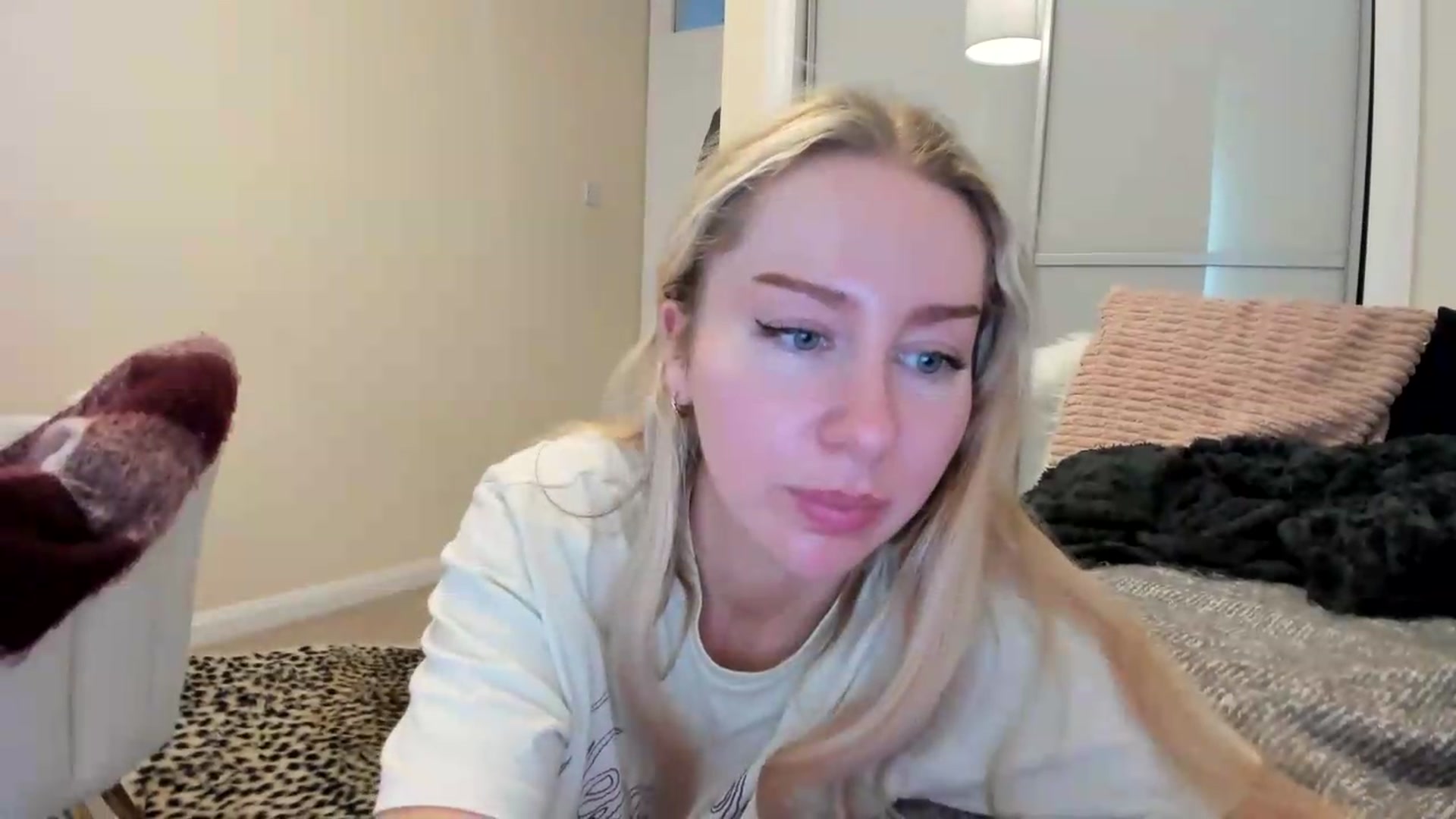 Gallery image thumbnail from British_Cutie's myfreecams stream on, 08/18/2026, 17:20 image 12 of 20