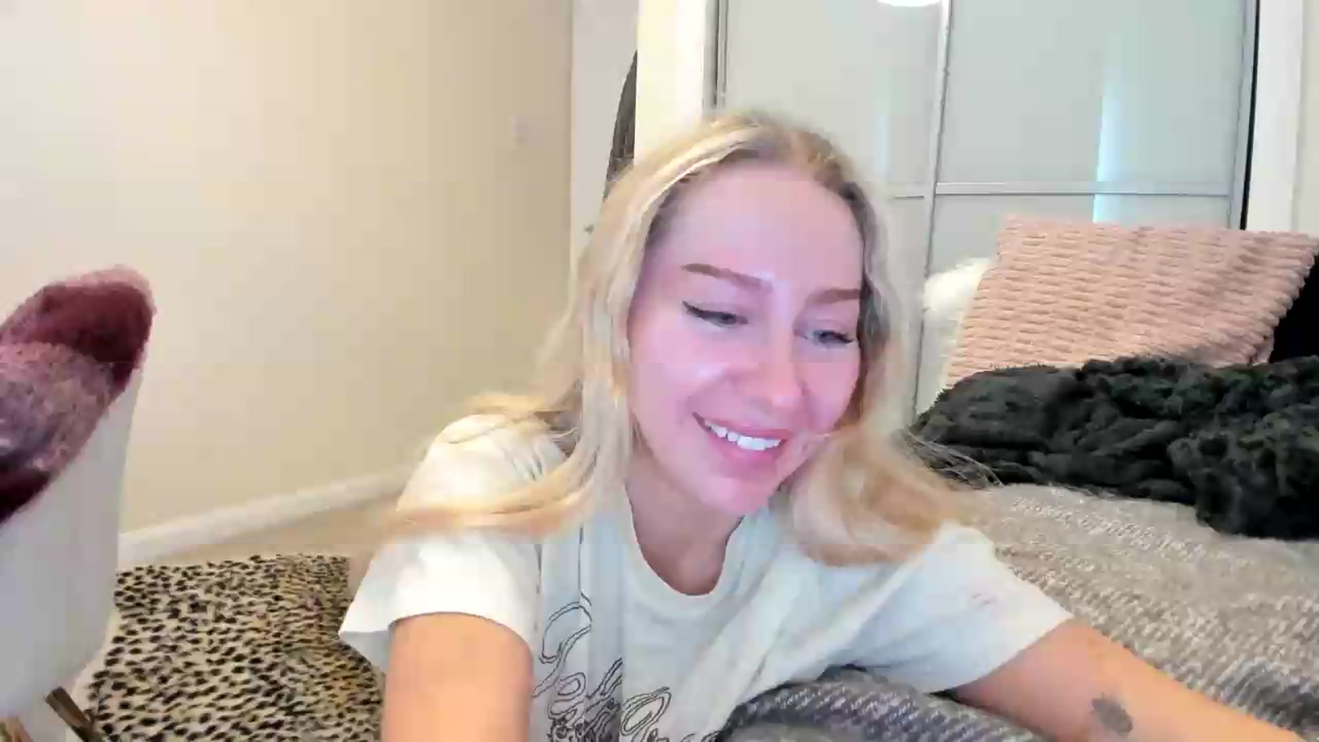 Gallery image thumbnail from British_Cutie's myfreecams stream on, 08/18/2026, 17:20 image 9 of 20