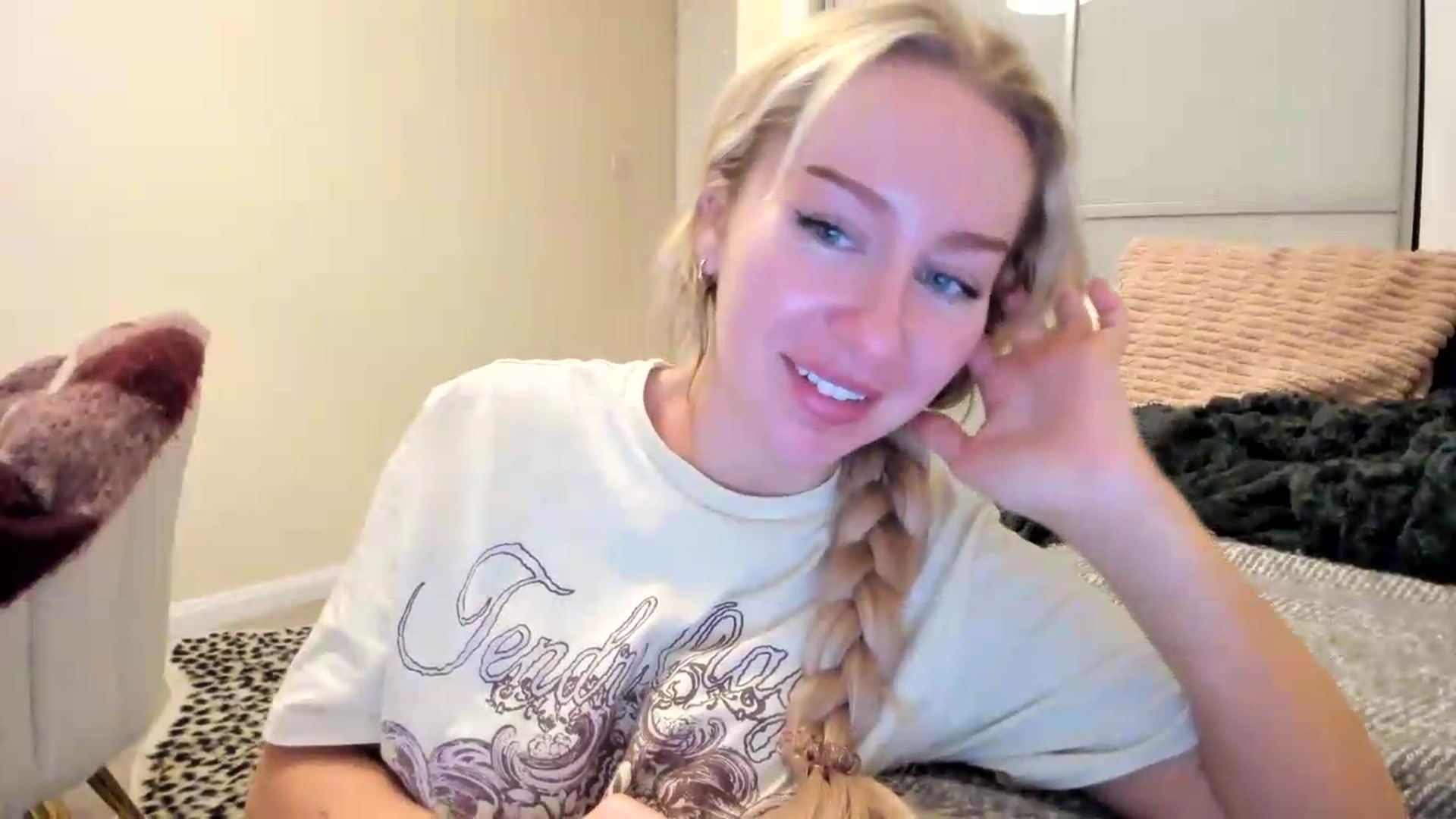 Gallery image thumbnail from British_Cutie's myfreecams stream on, 08/18/2026, 19:39 image 14 of 20
