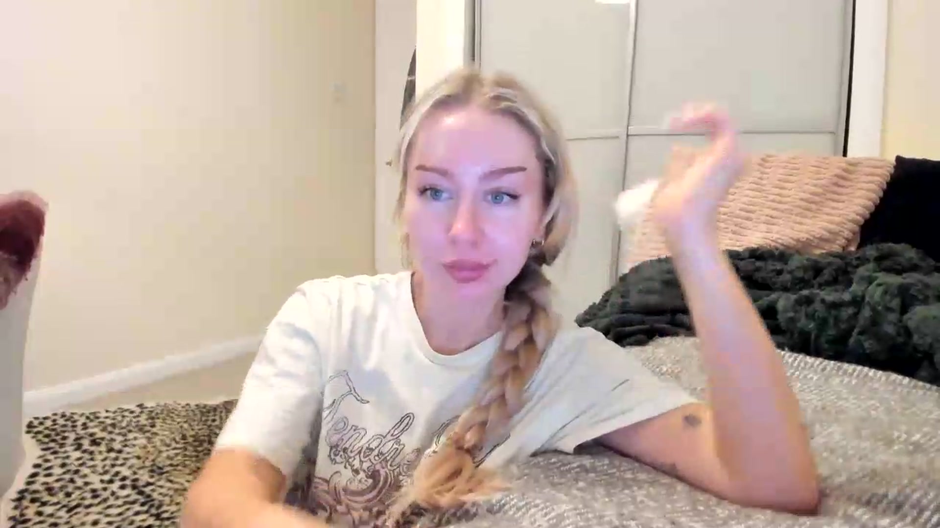 Gallery image thumbnail from British_Cutie's myfreecams stream on, 08/18/2026, 19:39 image 2 of 20