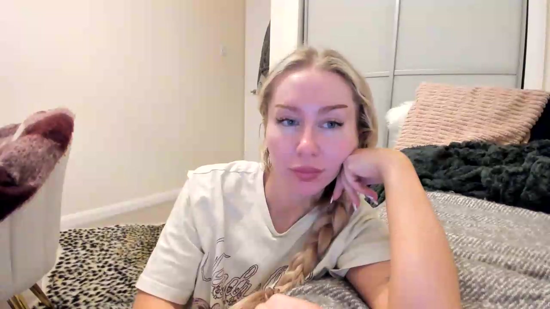 Gallery image thumbnail from British_Cutie's myfreecams stream on, 08/18/2026, 19:52 image 11 of 20
