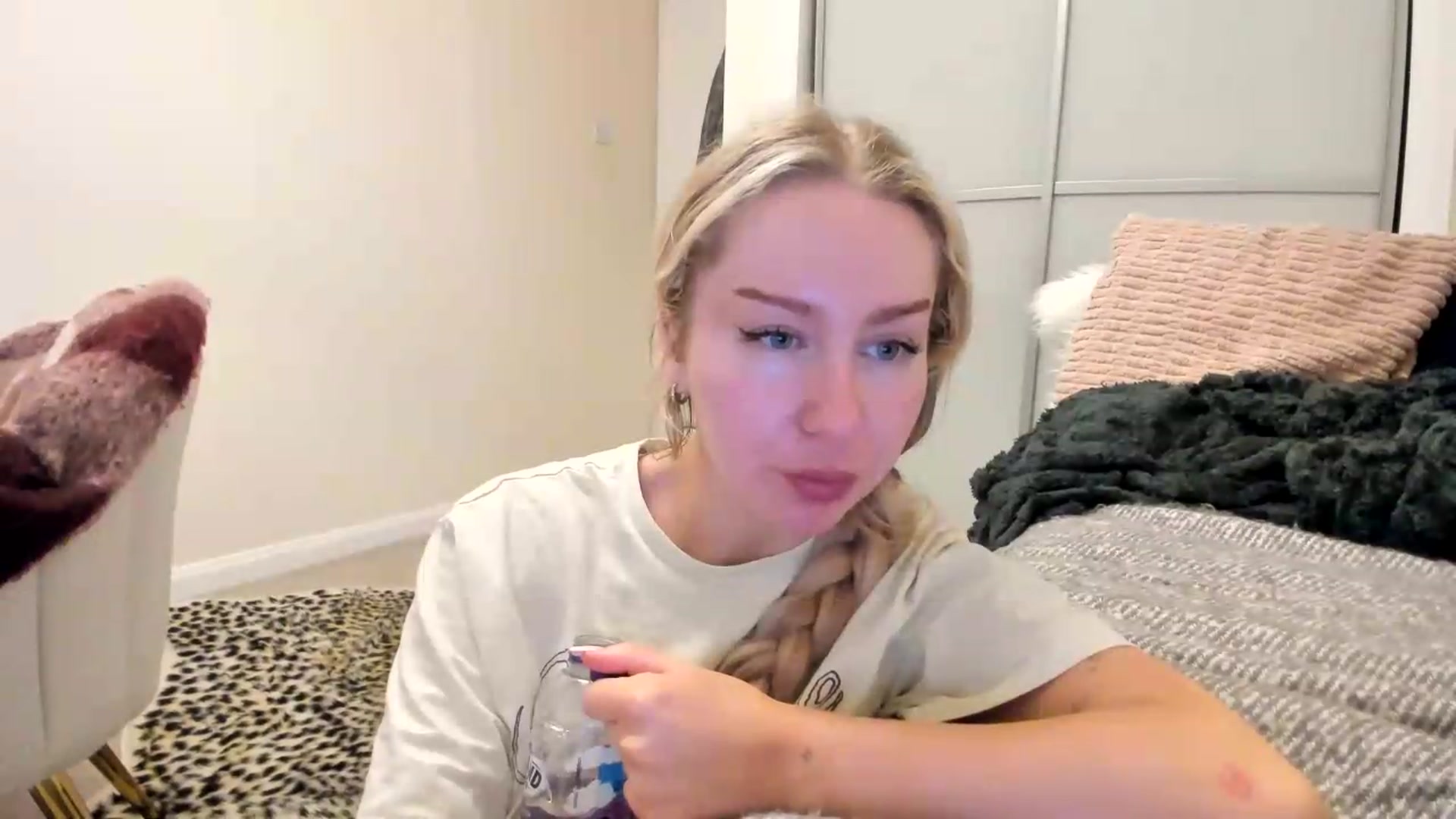 Gallery image thumbnail from British_Cutie's myfreecams stream on, 08/18/2026, 19:52 image 17 of 20