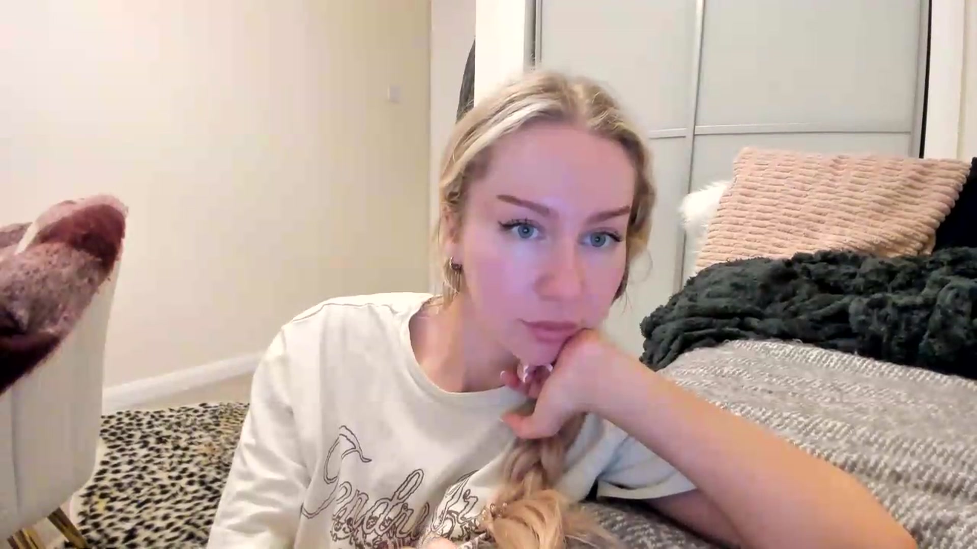 Gallery image thumbnail from British_Cutie's myfreecams stream on, 08/18/2026, 19:52 image 5 of 20