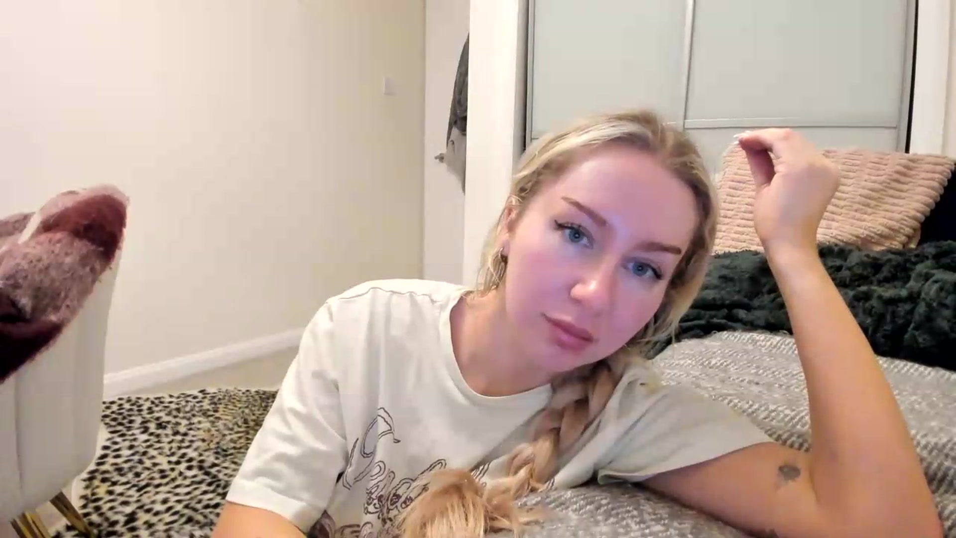 Gallery image thumbnail from British_Cutie's myfreecams stream on, 08/18/2026, 19:52 image 7 of 20