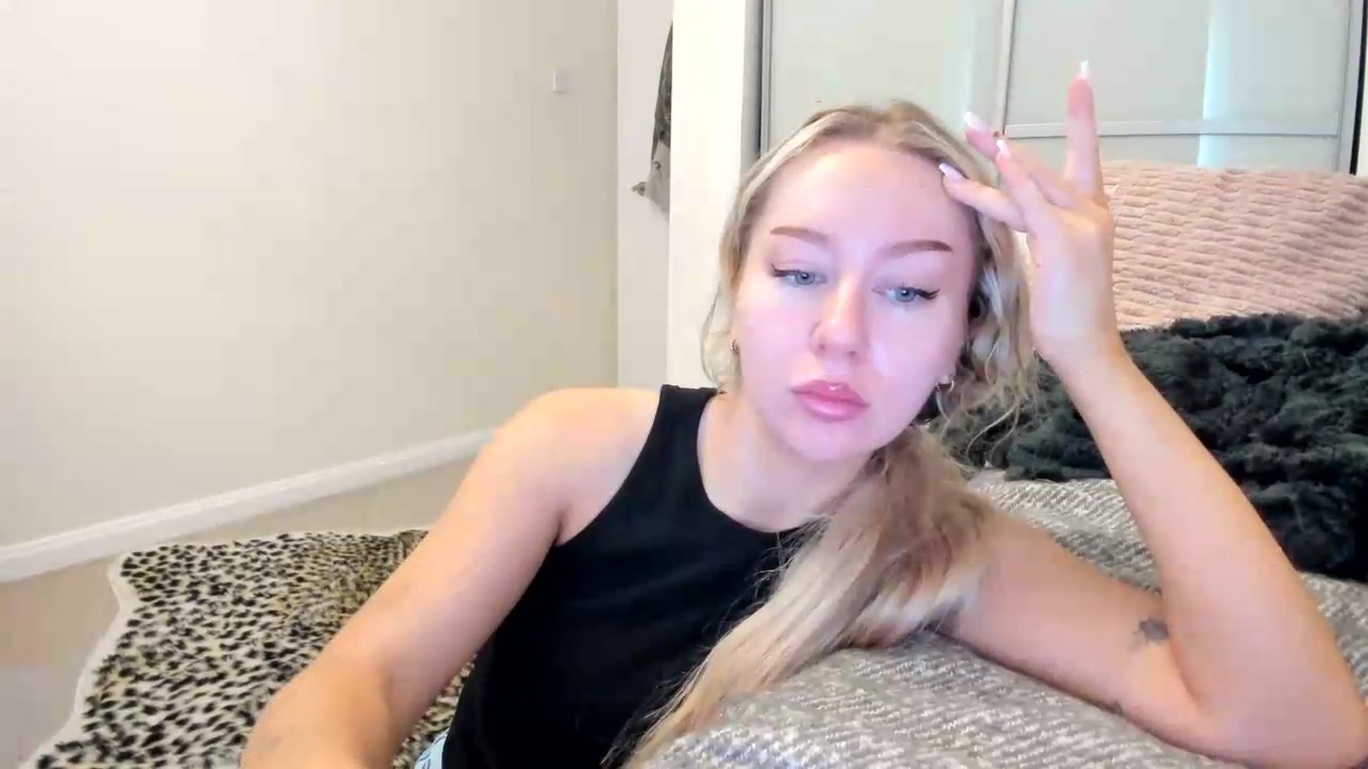 Gallery image thumbnail from British_Cutie's myfreecams stream on, 08/19/2026, 10:15 image 9 of 20