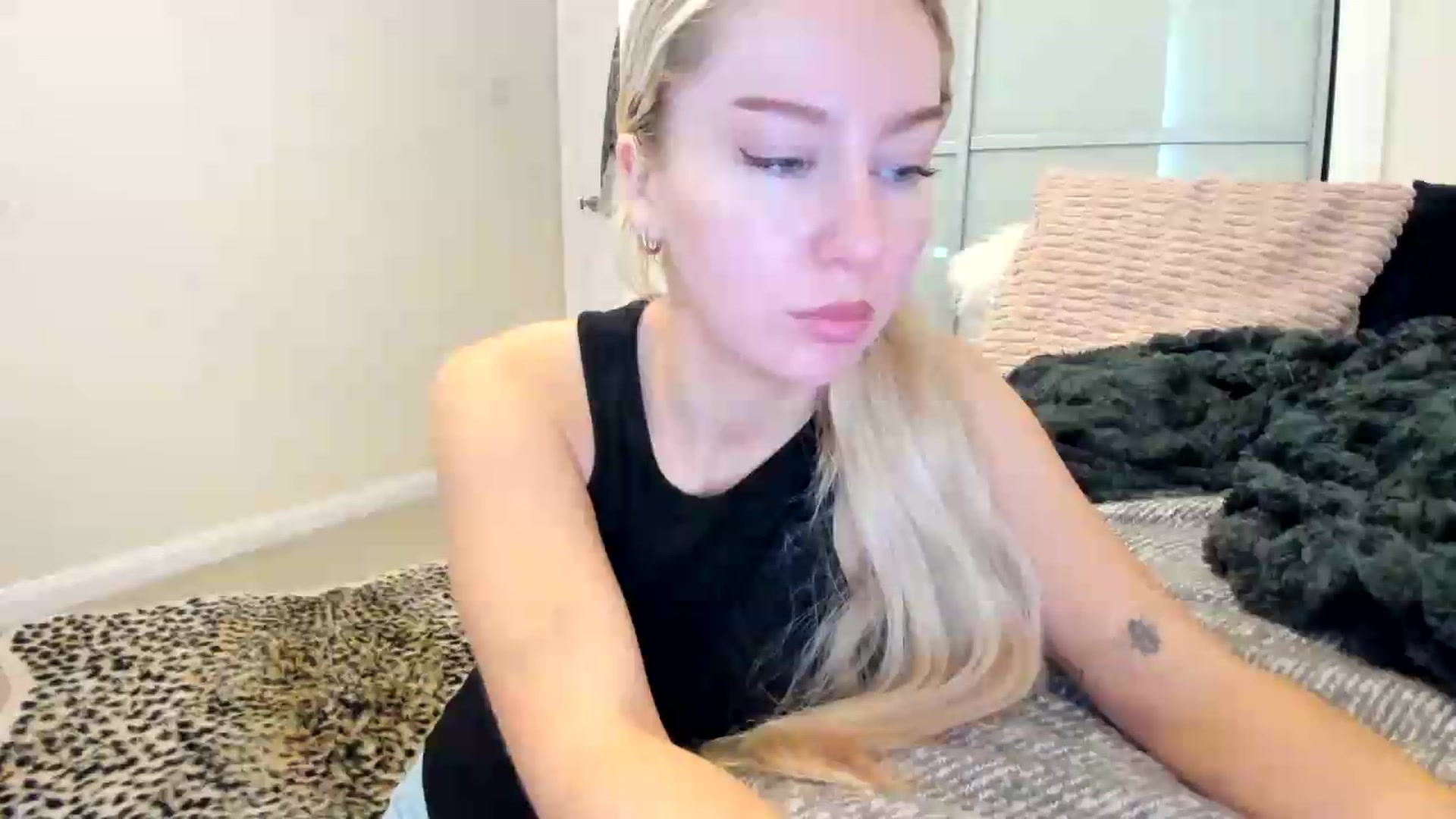 Gallery image thumbnail from British_Cutie's myfreecams stream on, 08/19/2026, 10:15 image 19 of 20