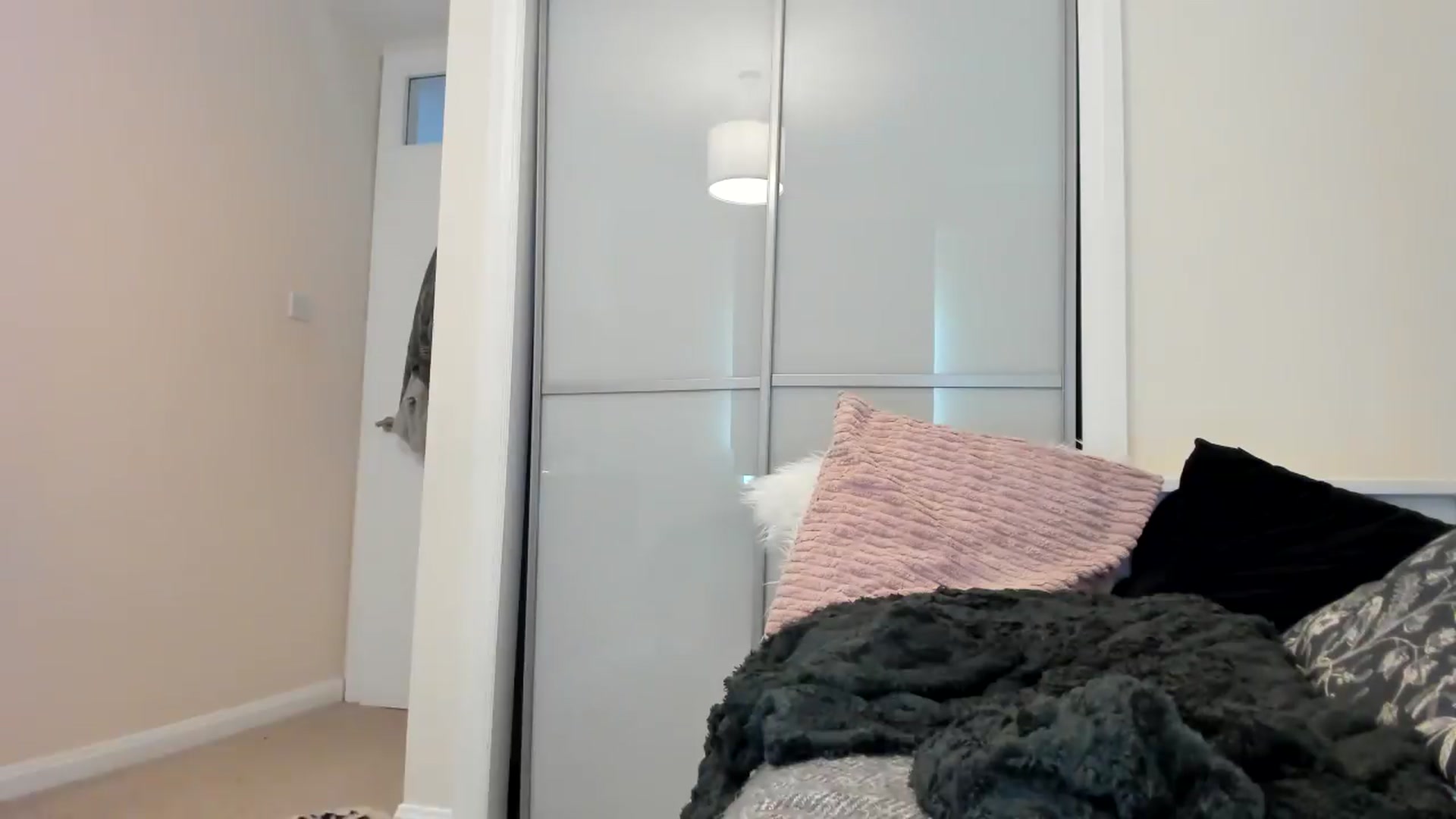 Gallery image thumbnail from British_Cutie's myfreecams stream on, 08/19/2026, 13:50 image 9 of 20