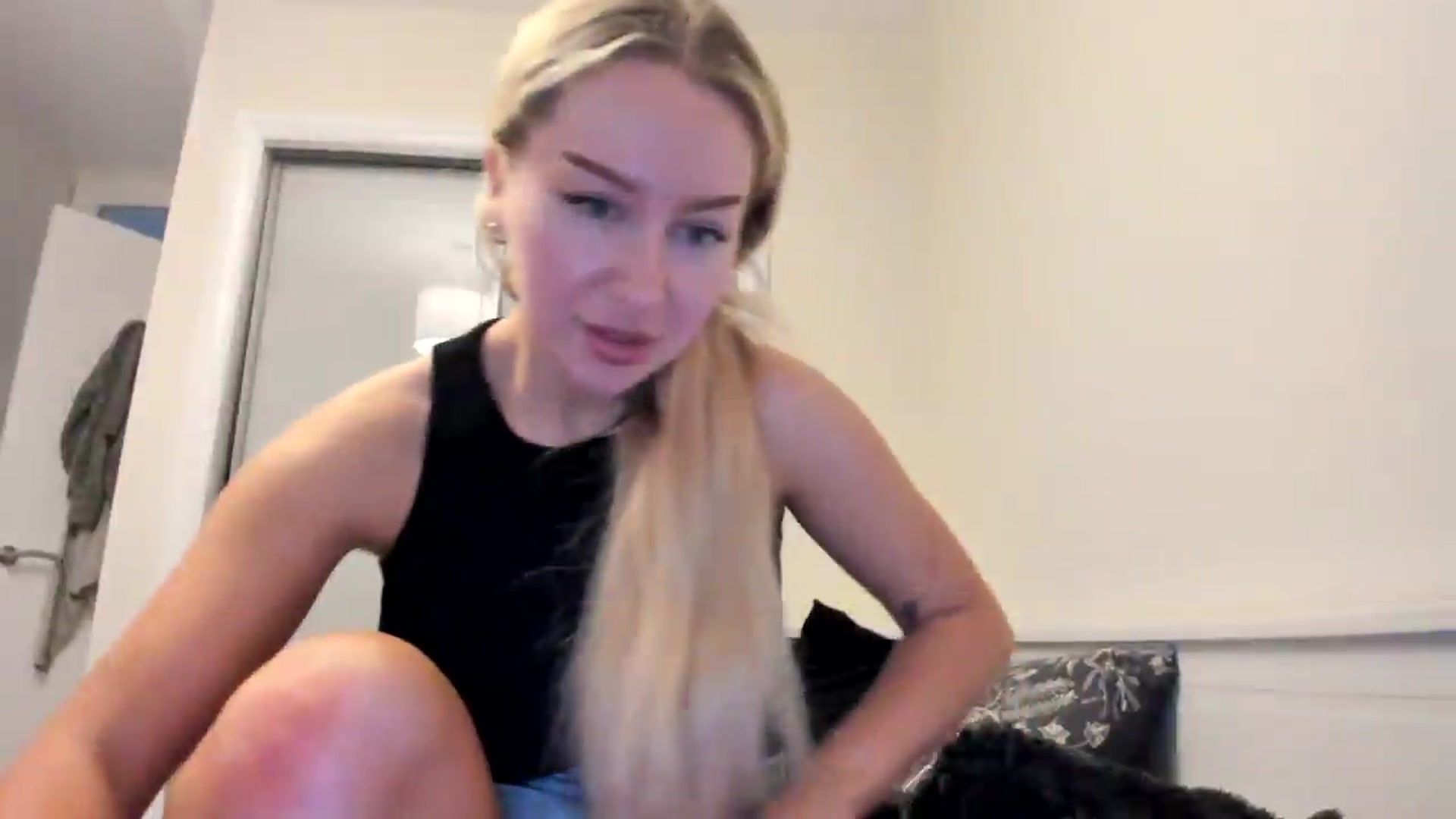 Gallery image thumbnail from British_Cutie's myfreecams stream on, 08/19/2026, 17:23 image 12 of 20