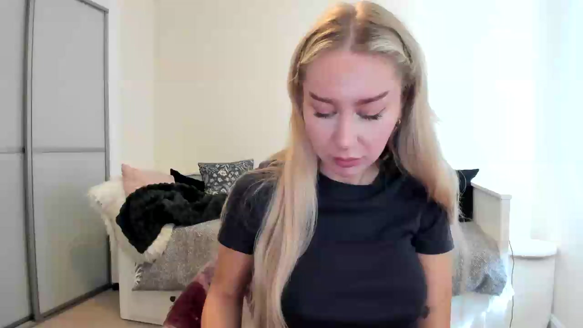 Gallery image thumbnail from British_Cutie's myfreecams stream on, 08/21/2026, 14:05 image 1 of 20