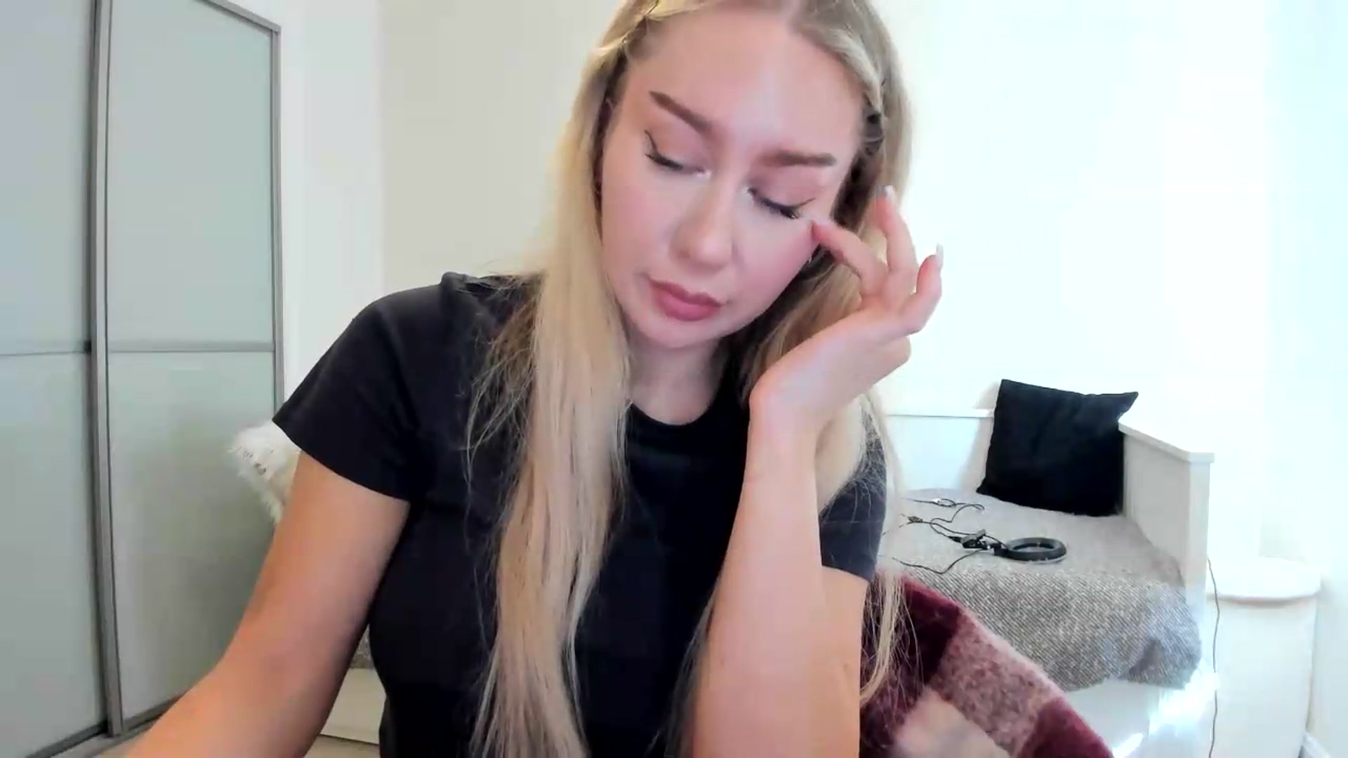 Gallery image thumbnail from British_Cutie's myfreecams stream on, 08/21/2026, 14:05 image 11 of 20