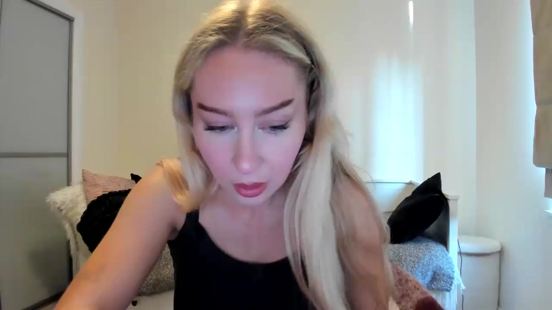 Gallery image thumbnail from British_Cutie's myfreecams stream on, 08/22/2026, 17:46 image 5 of 20