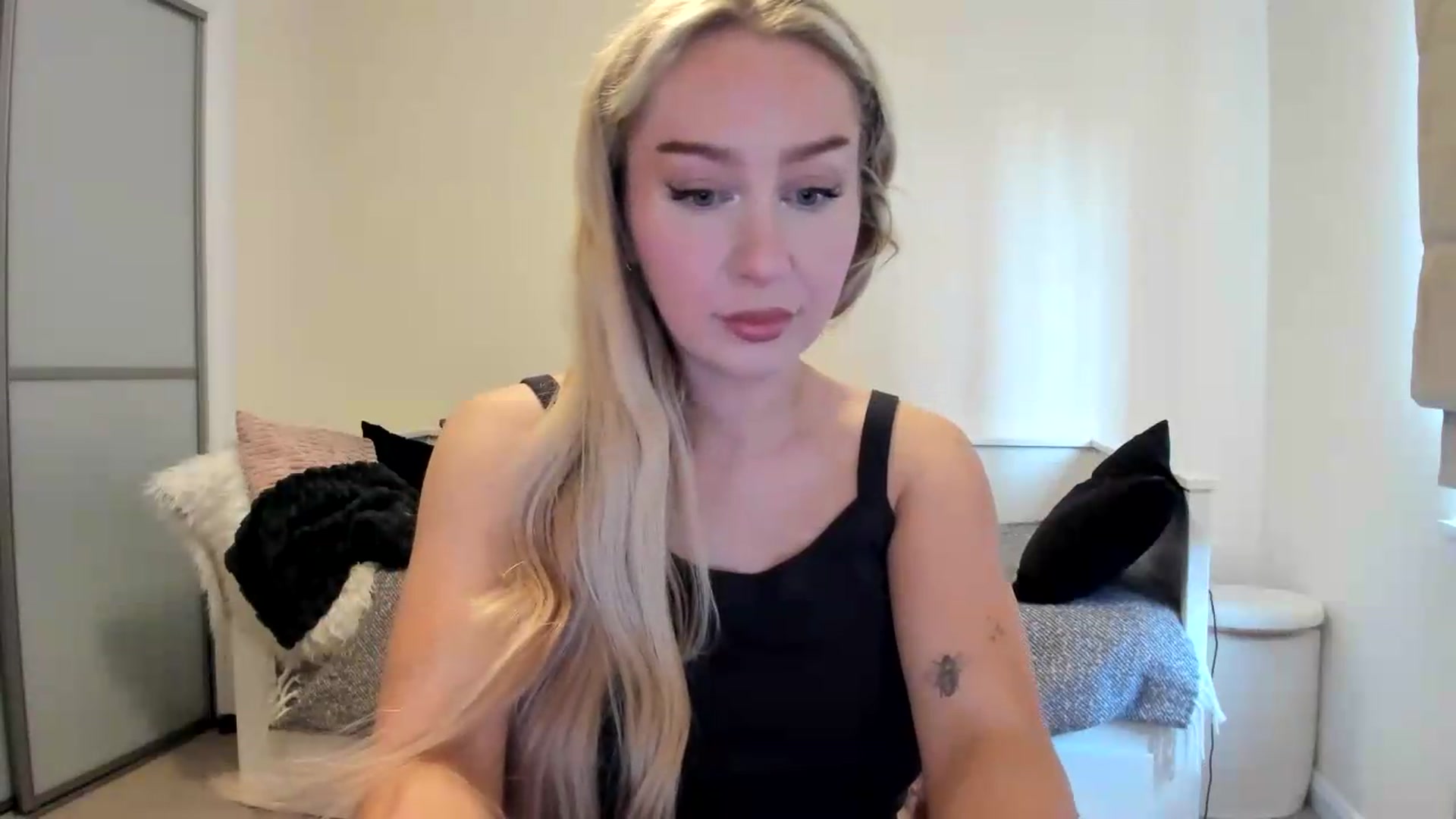 Gallery image thumbnail from British_Cutie's myfreecams stream on, 08/22/2026, 18:36 image 11 of 20