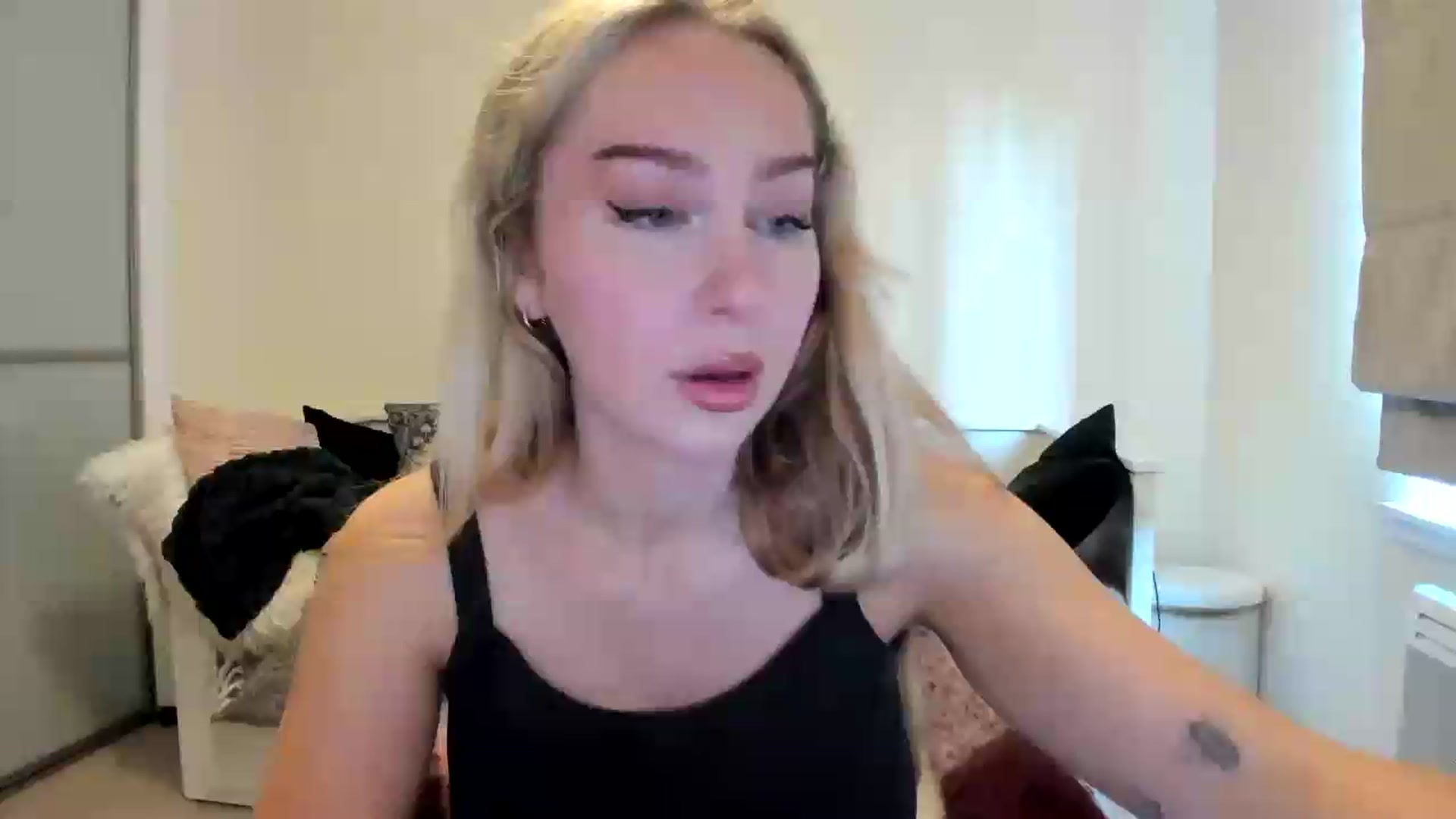 Gallery image thumbnail from British_Cutie's myfreecams stream on, 08/22/2026, 18:36 image 1 of 20