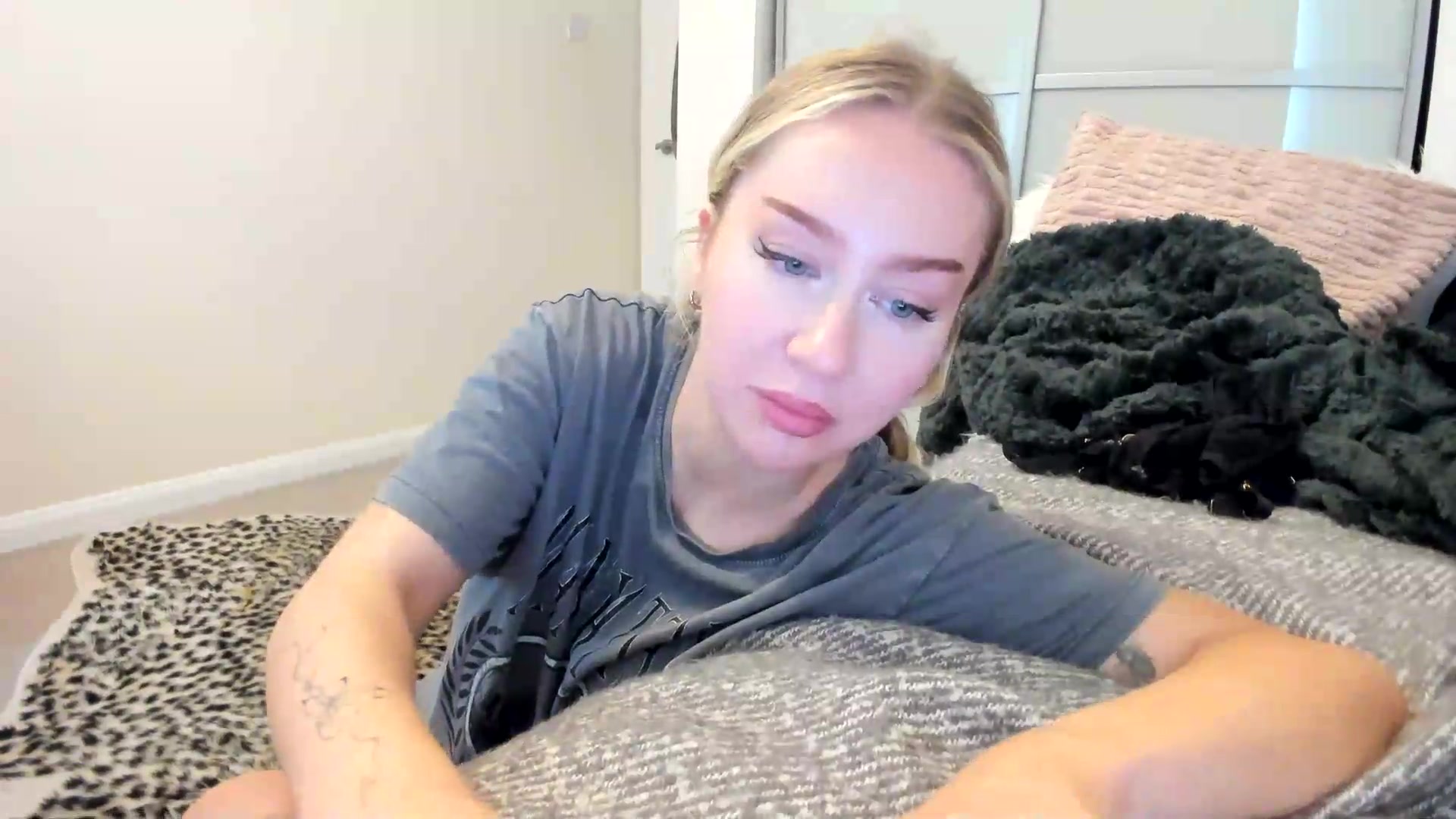 Gallery image thumbnail from British_Cutie's myfreecams stream on, 08/23/2026, 10:11 image 18 of 20